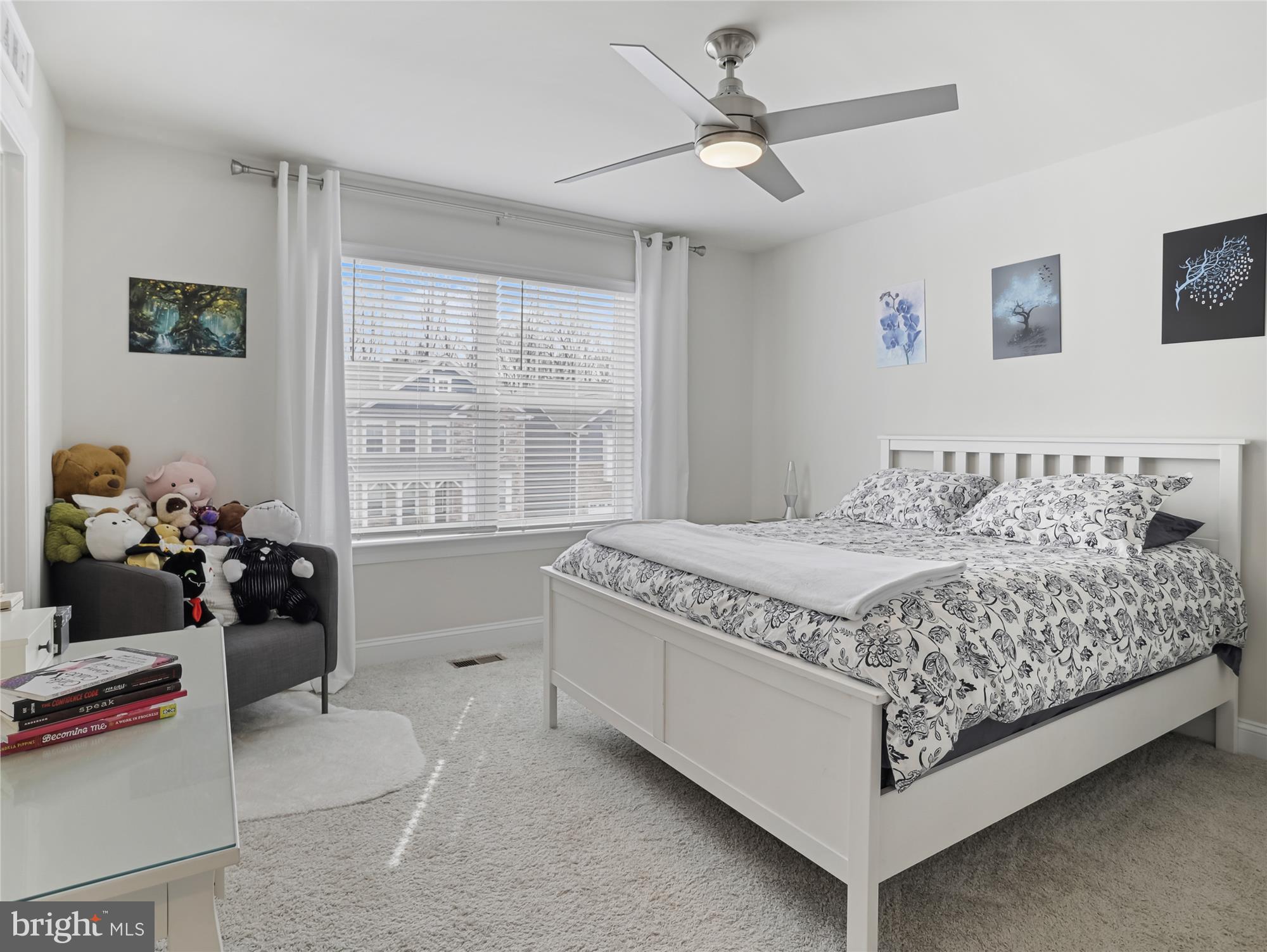 TWO RIVERS - Residential