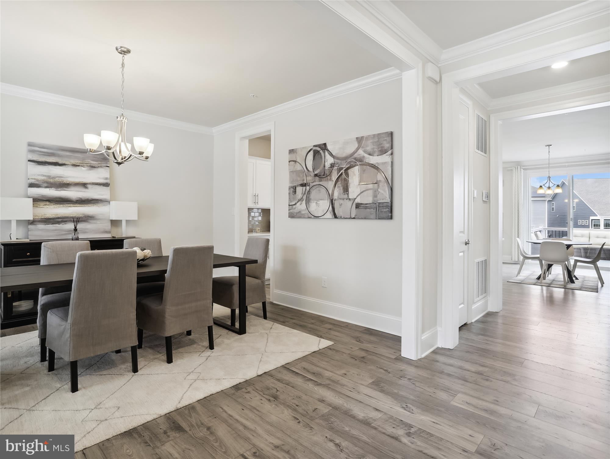 TWO RIVERS - Residential