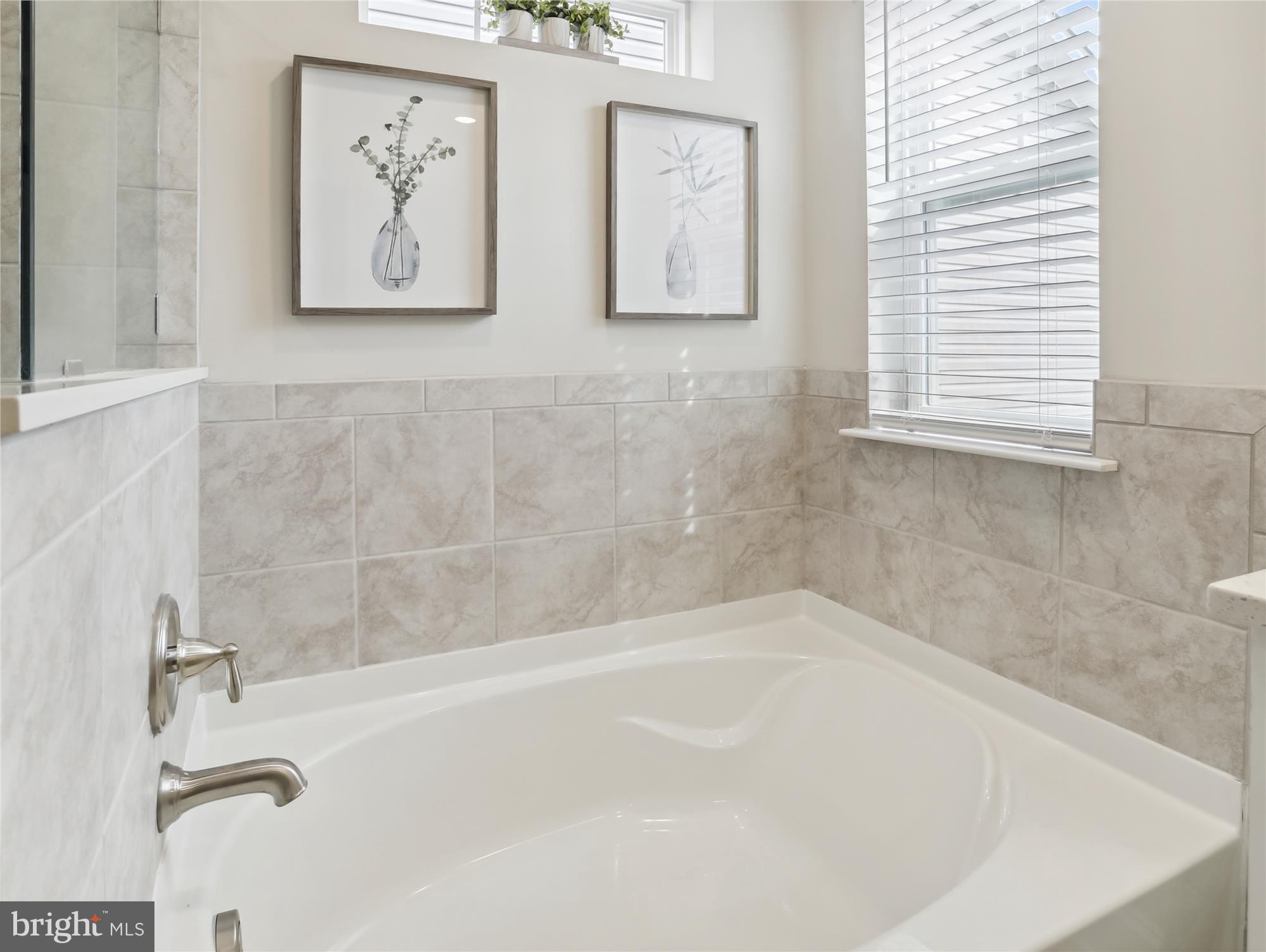 TWO RIVERS - Residential