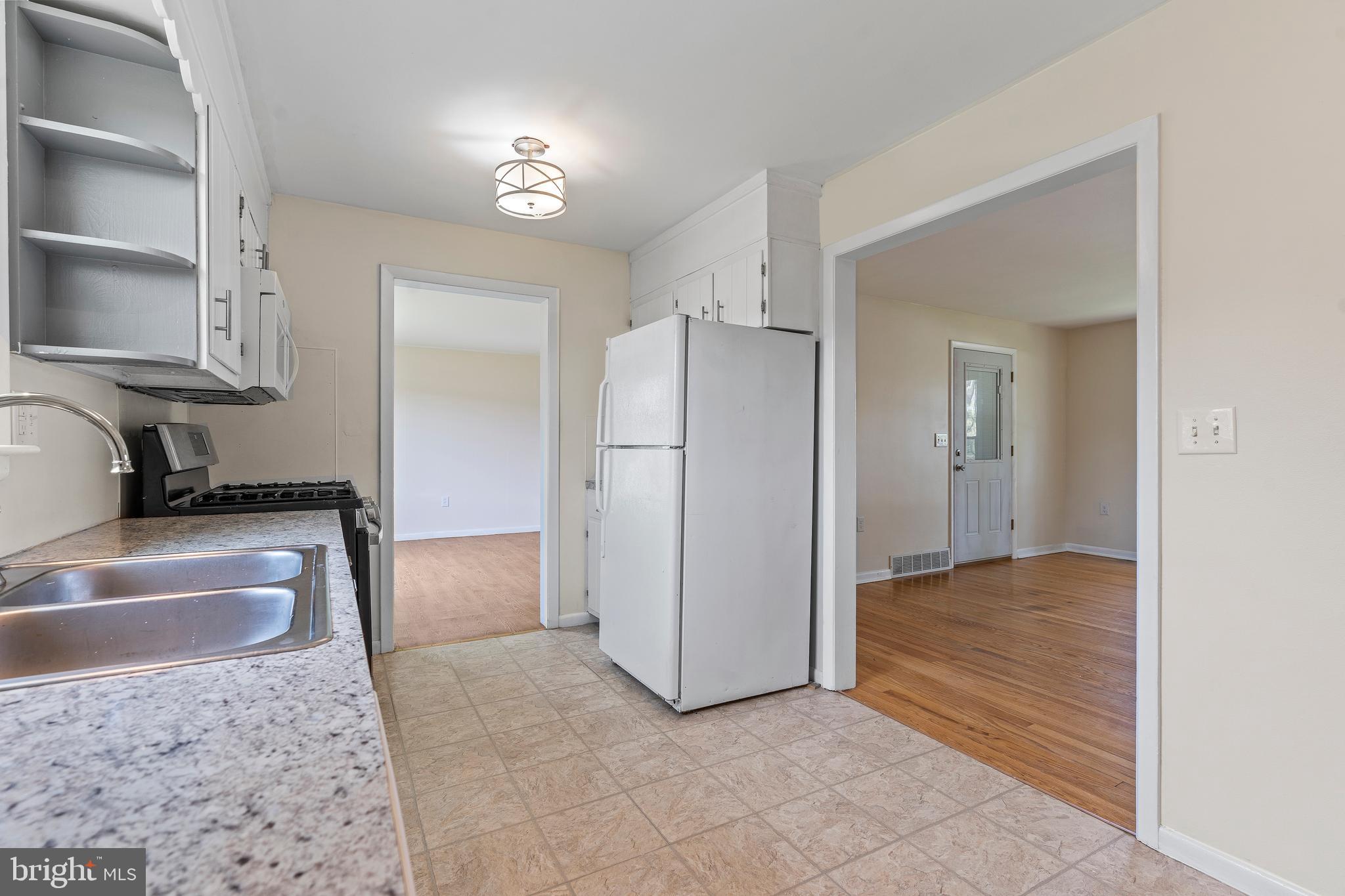 OAK RIDGE - Residential