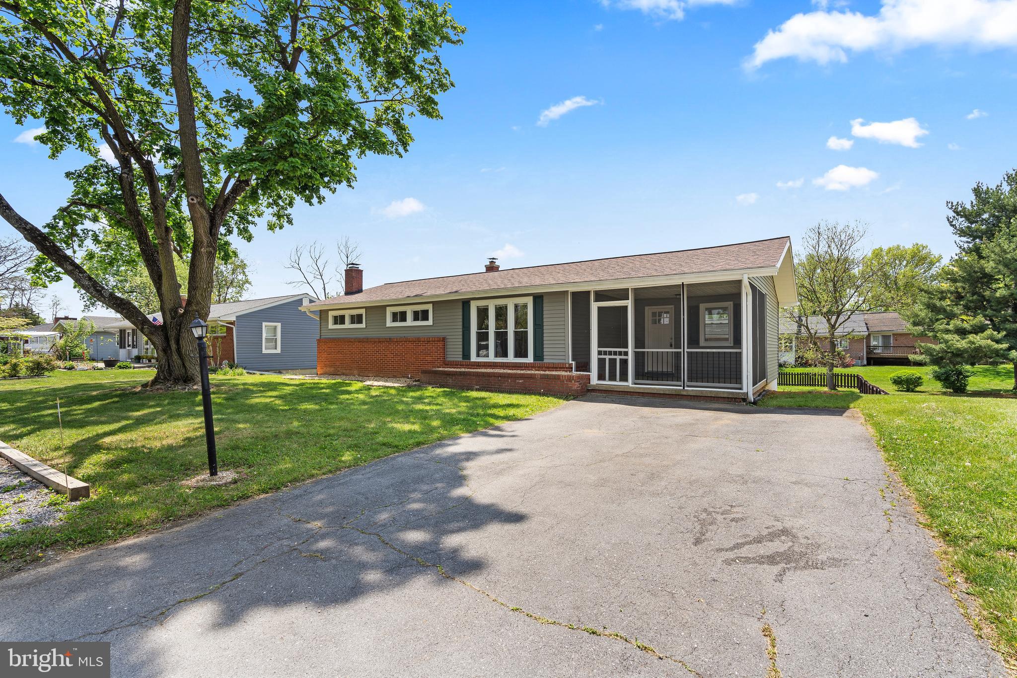 OAK RIDGE - Residential