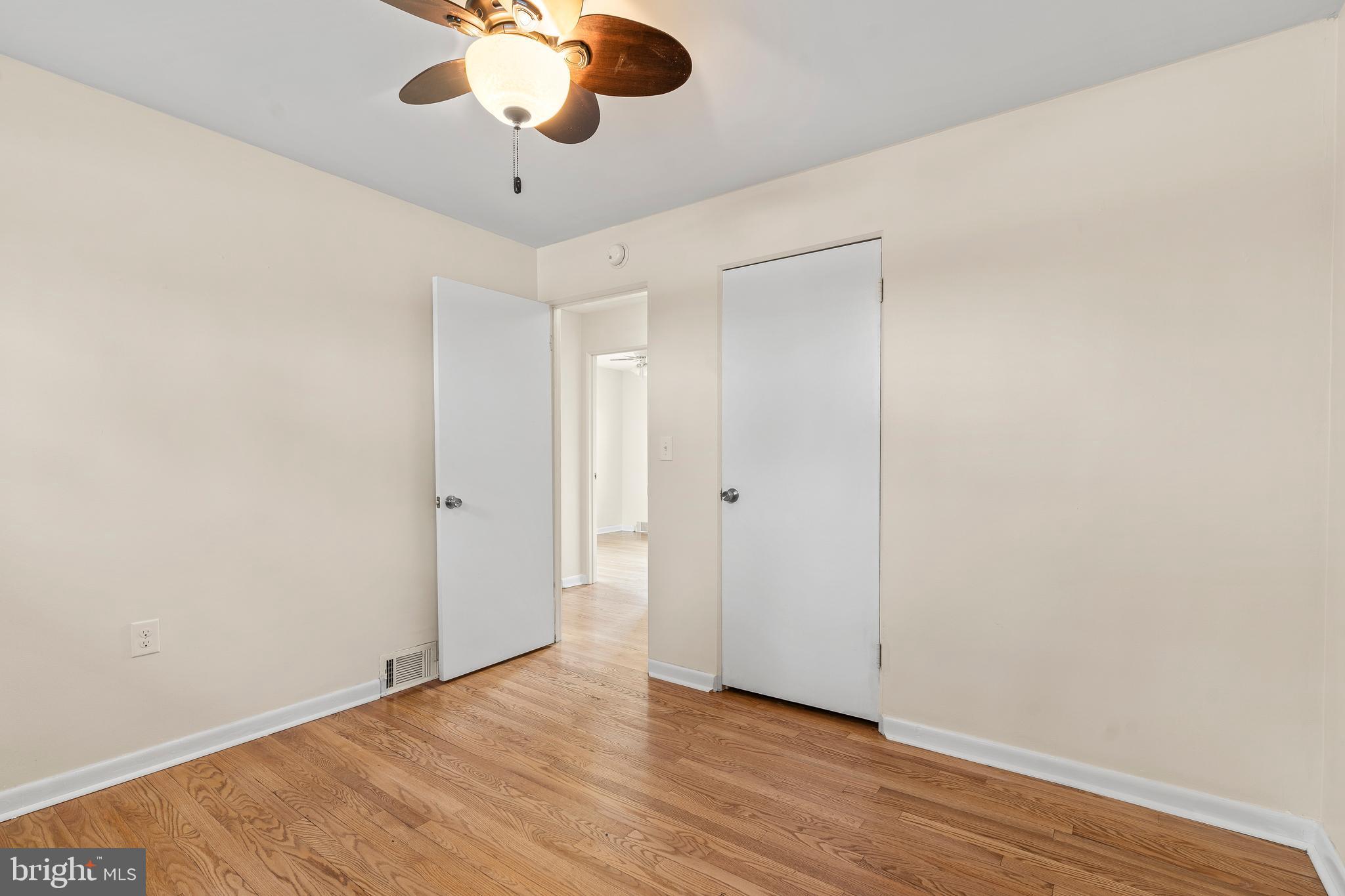 OAK RIDGE - Residential