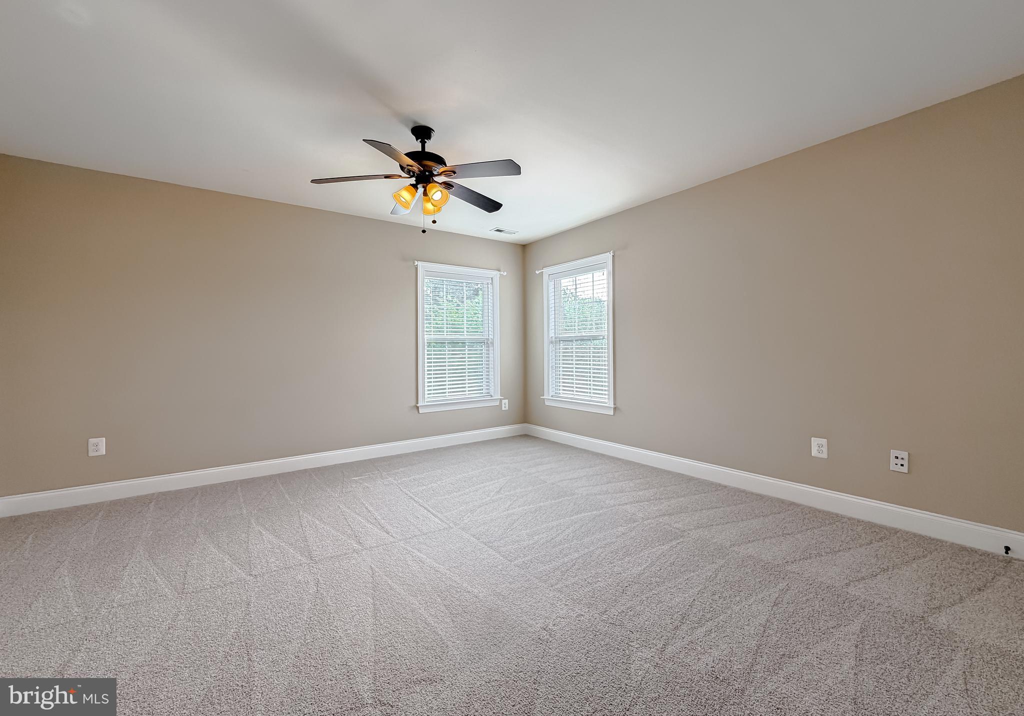 LEONARDS GRANT - Residential