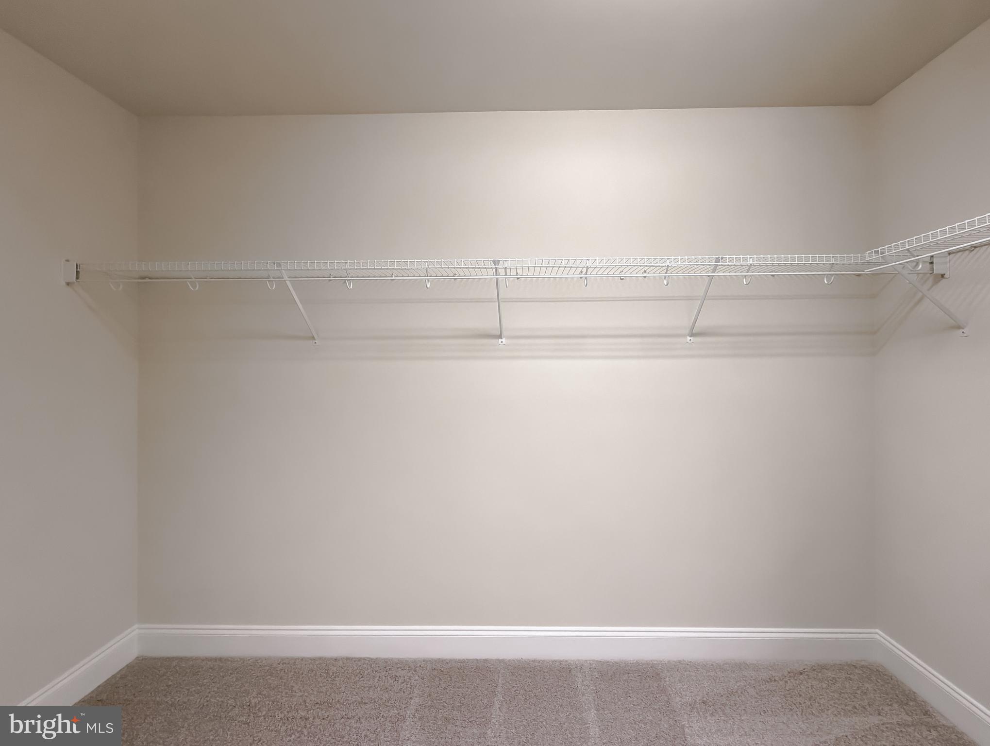 LEONARDS GRANT - Residential