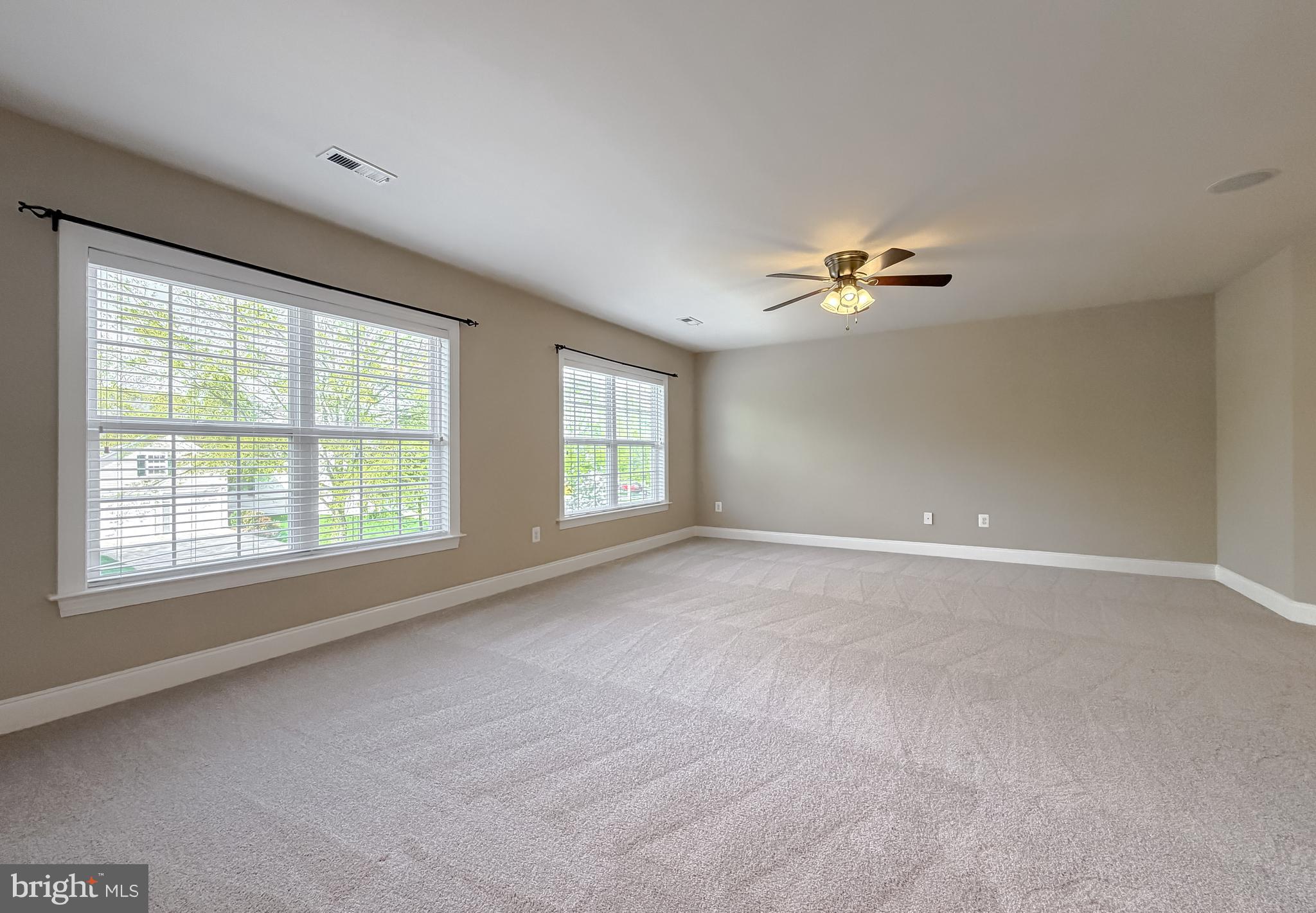 LEONARDS GRANT - Residential