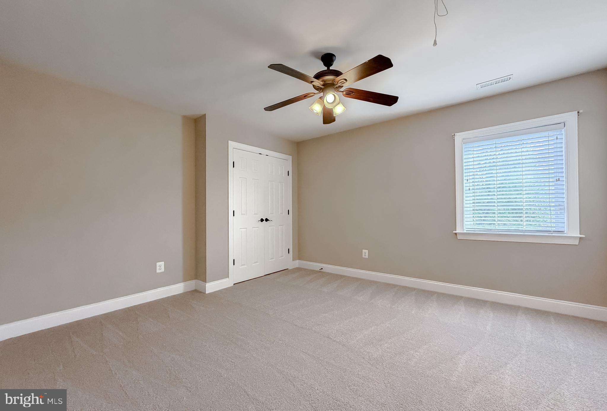 LEONARDS GRANT - Residential