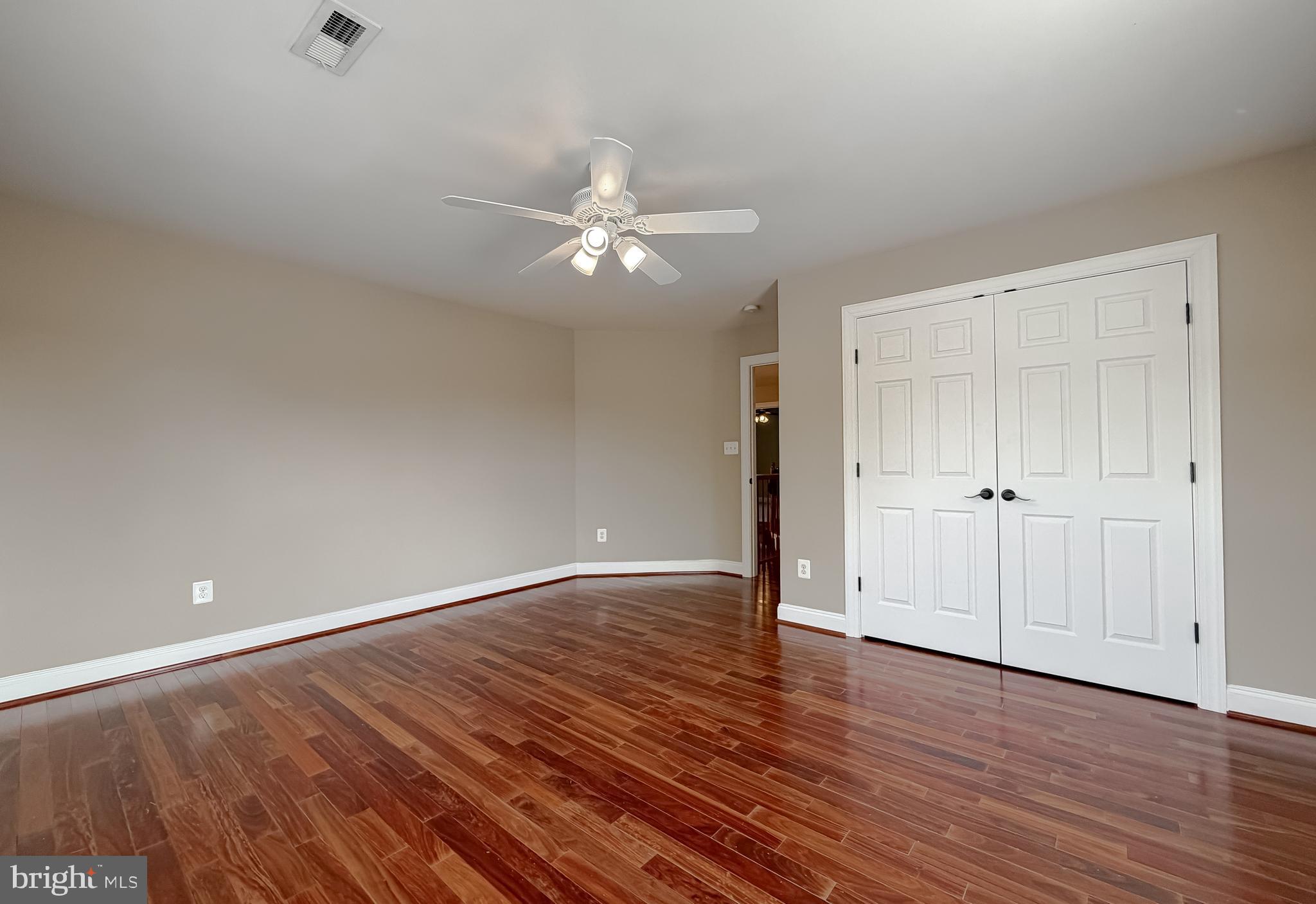 LEONARDS GRANT - Residential