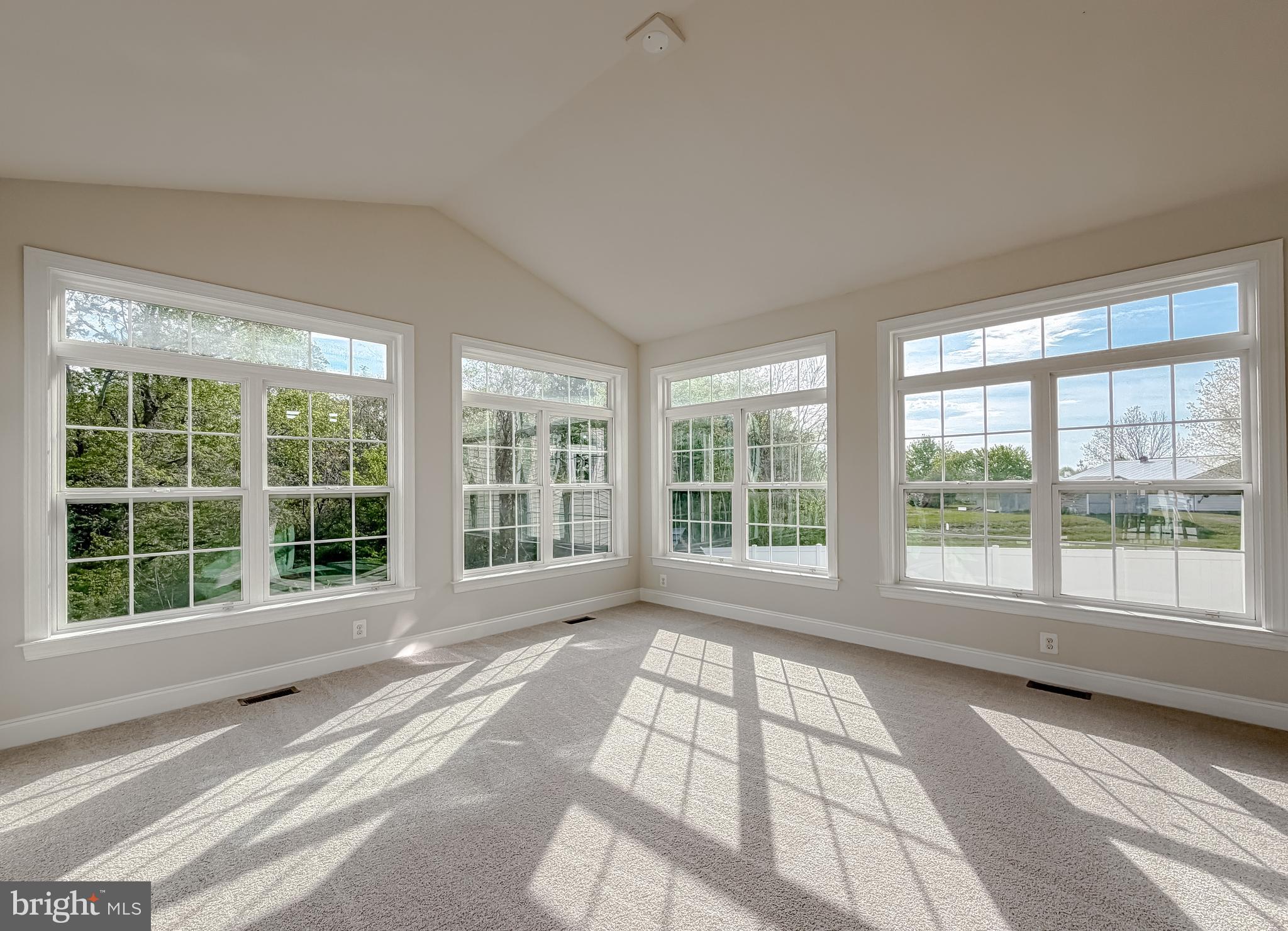 LEONARDS GRANT - Residential