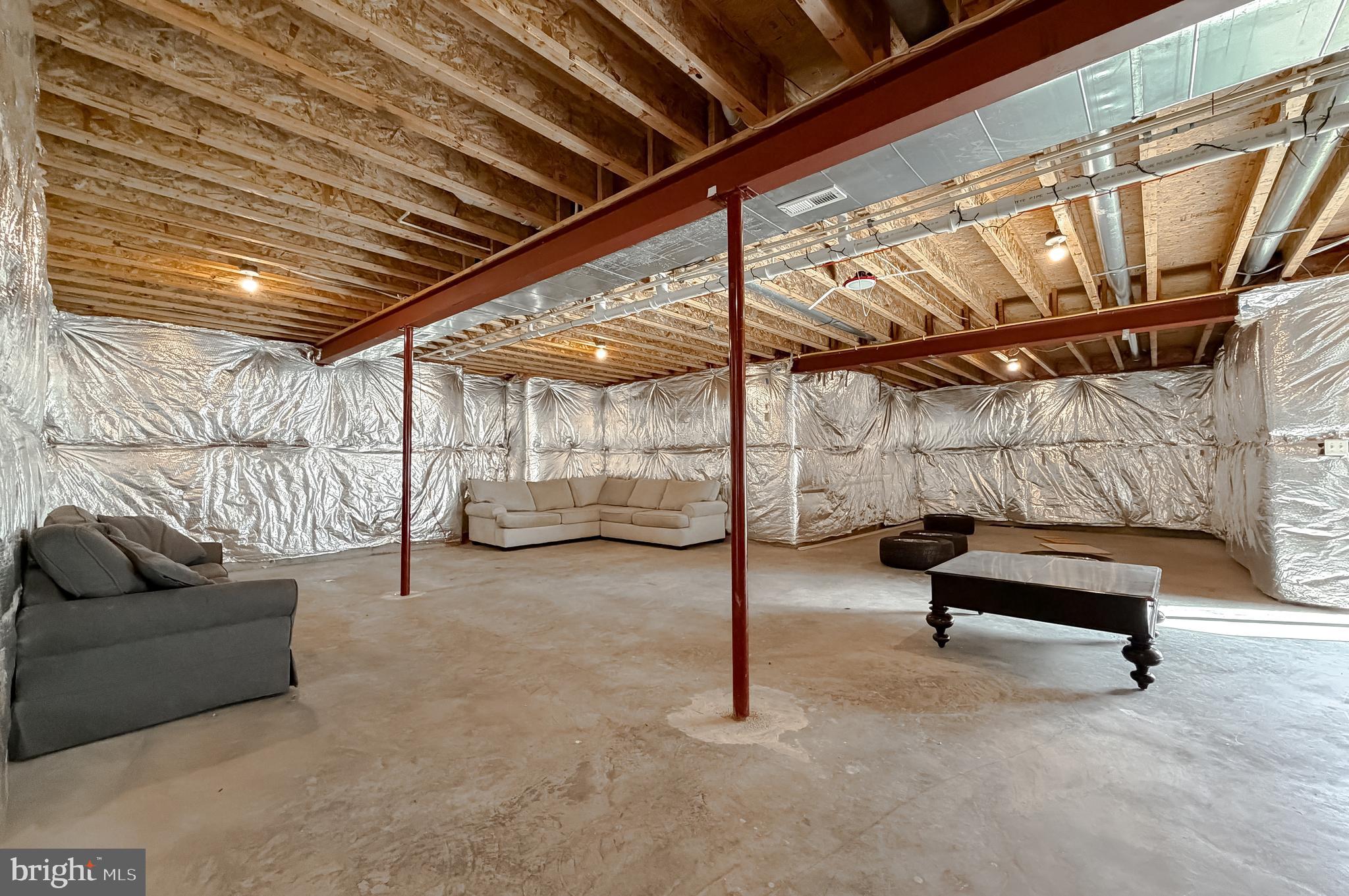 LEONARDS GRANT - Residential