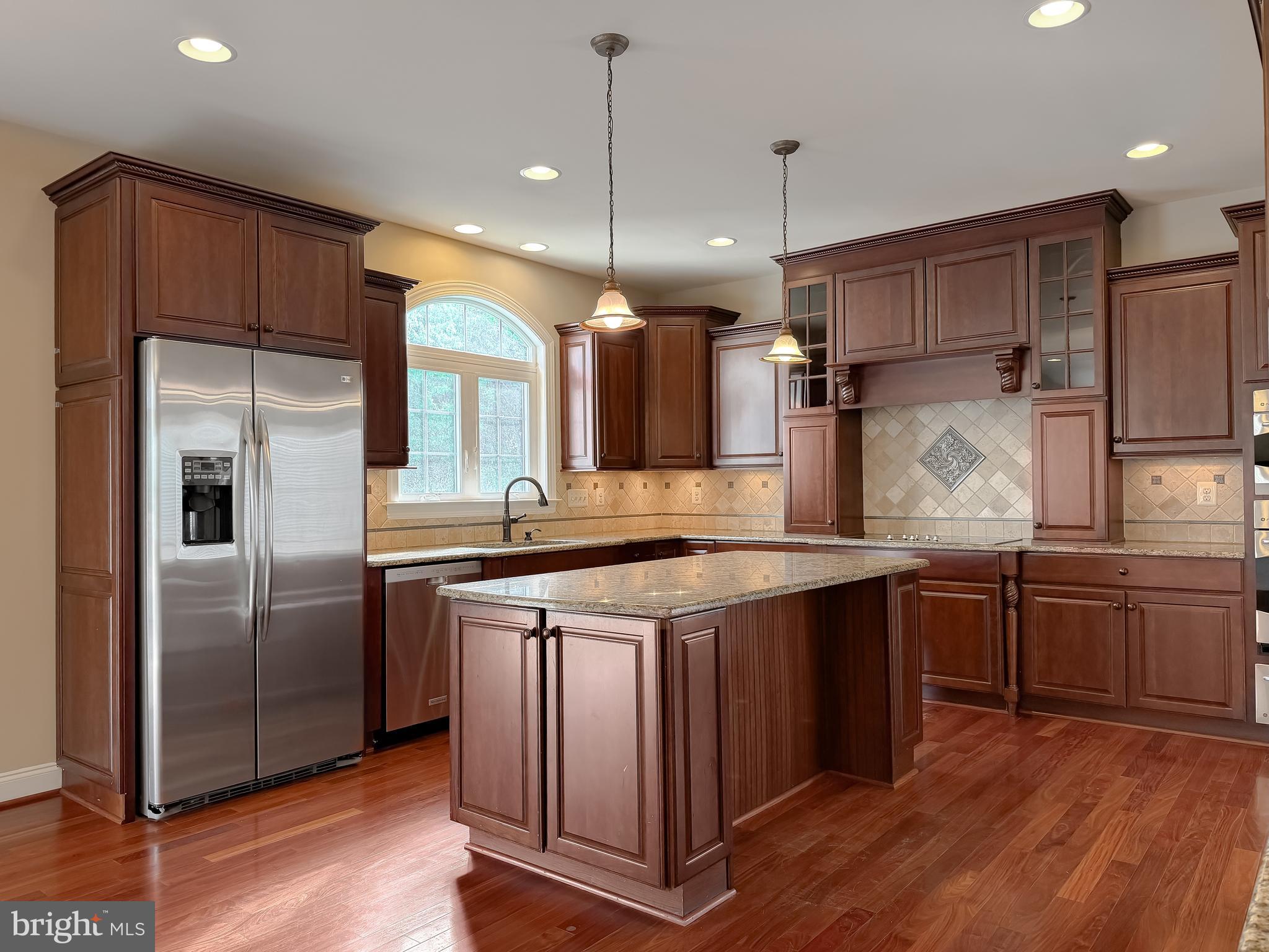 LEONARDS GRANT - Residential