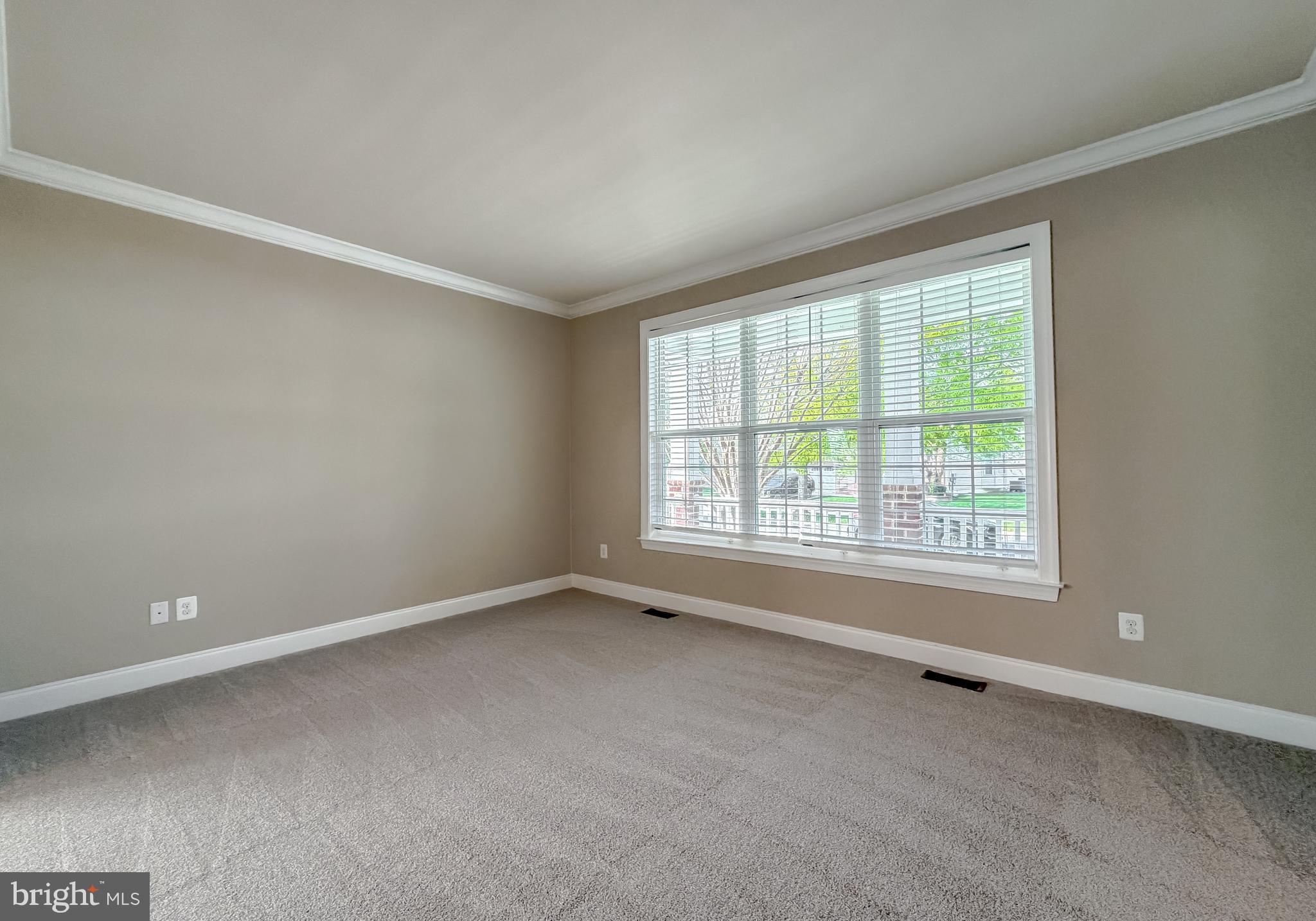 LEONARDS GRANT - Residential