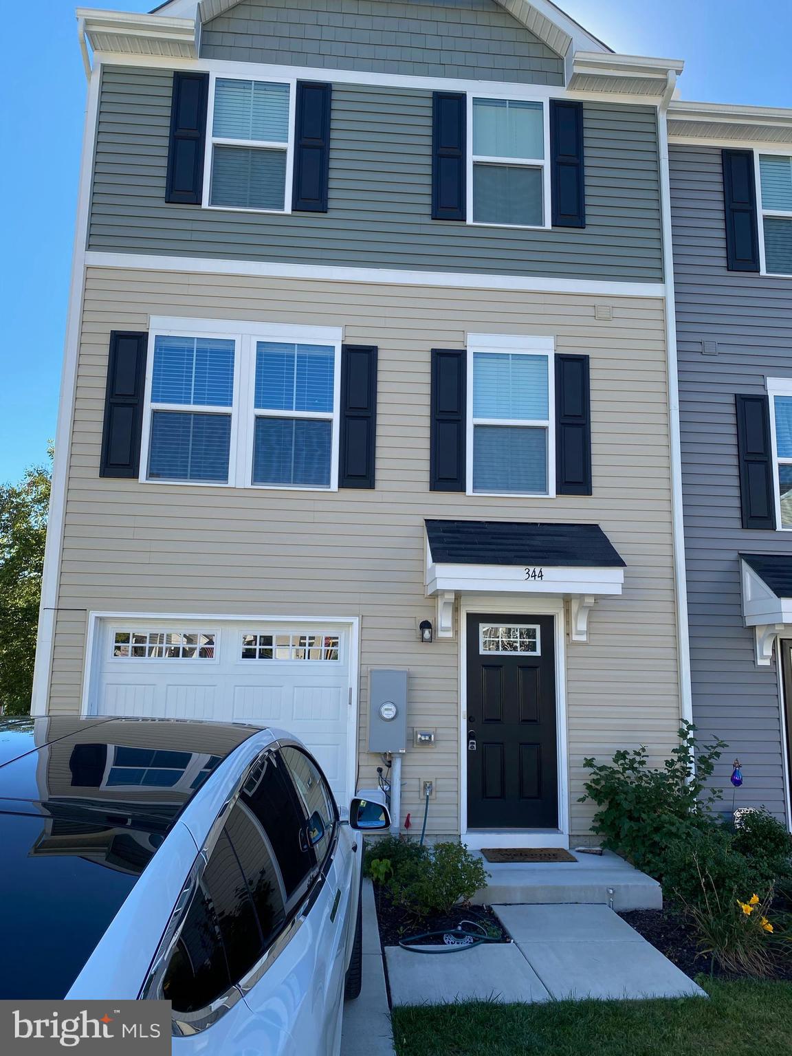 REGENTS CREST - Residential Lease