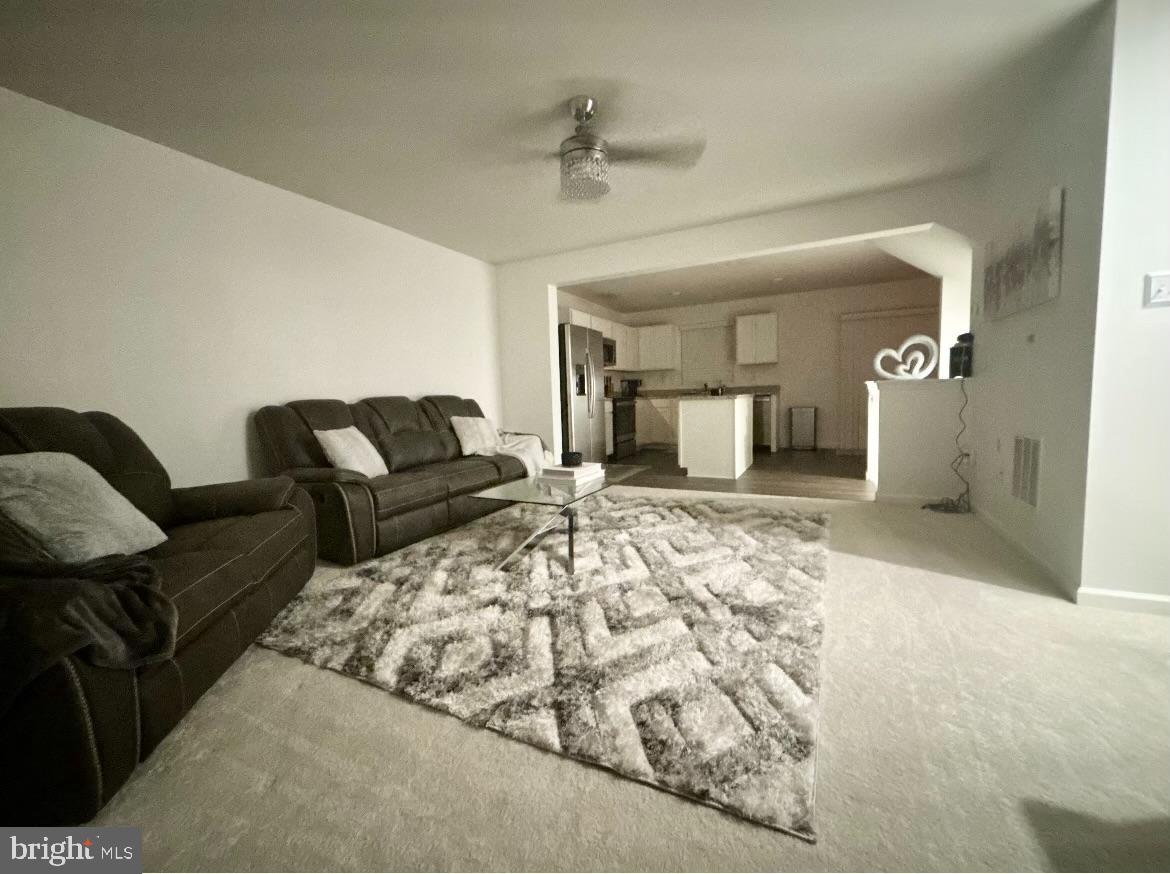 REGENTS CREST - Residential Lease