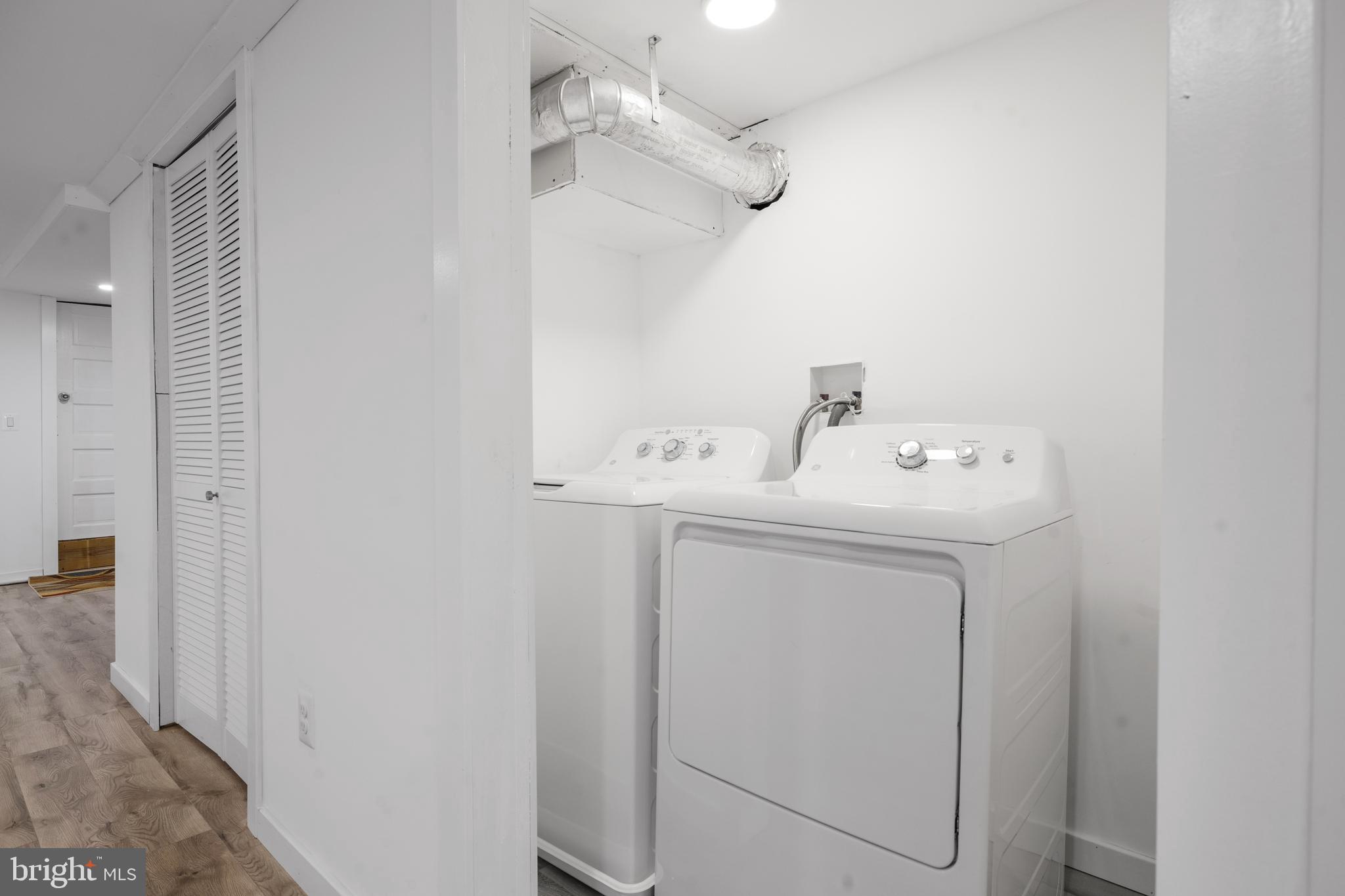 BROADWAY EAST - Residential