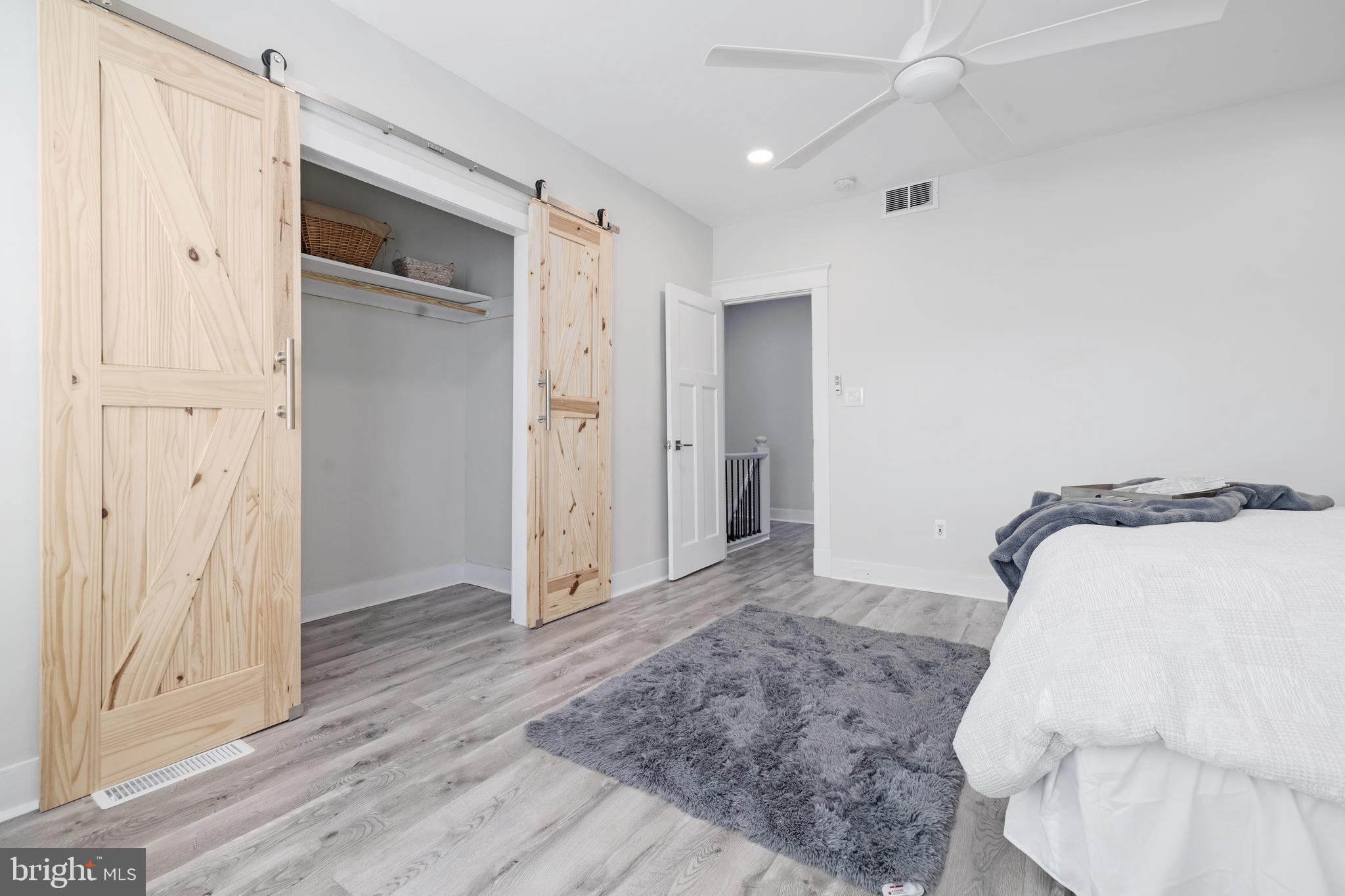 BROADWAY EAST - Residential