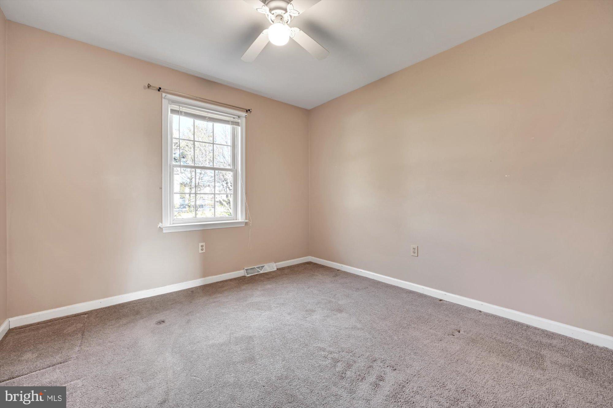 SPRINGFIELD RIDGE - Residential