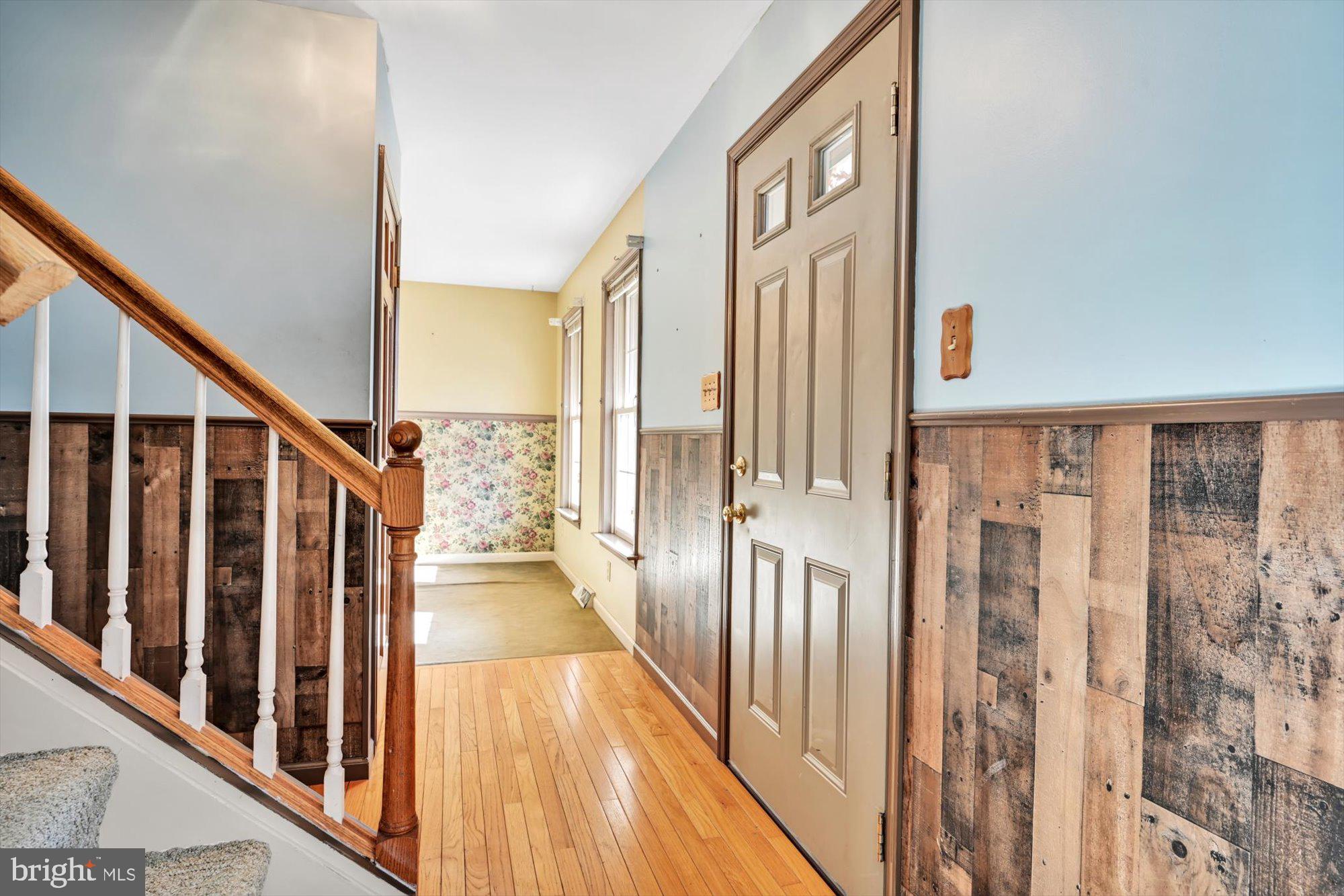 SPRINGFIELD RIDGE - Residential