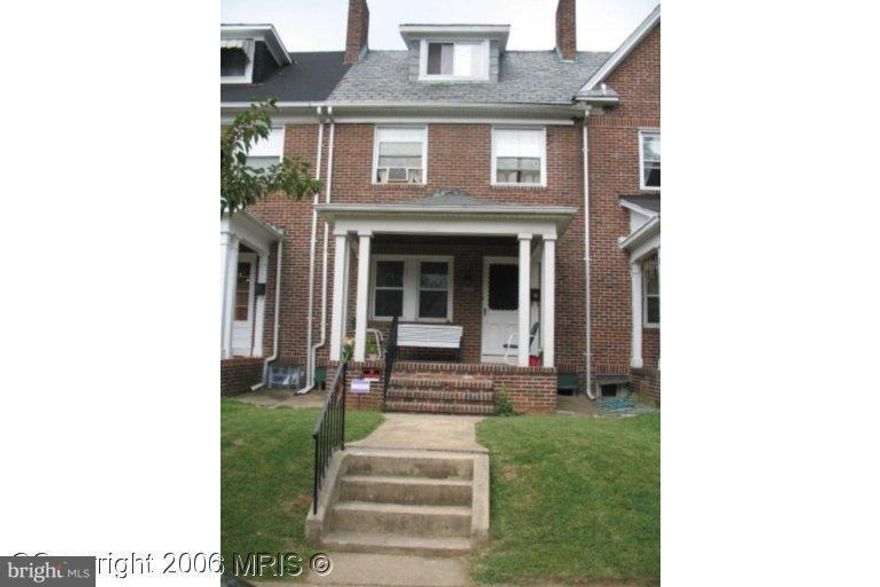 Large solid home in need of rehab located on well kept block in a very convenient location.  Great room sizes, replacement windows, along with some original details.  Fantastic opportunity.  All offers require a copy of the EMD and POF or a pre-qual letter