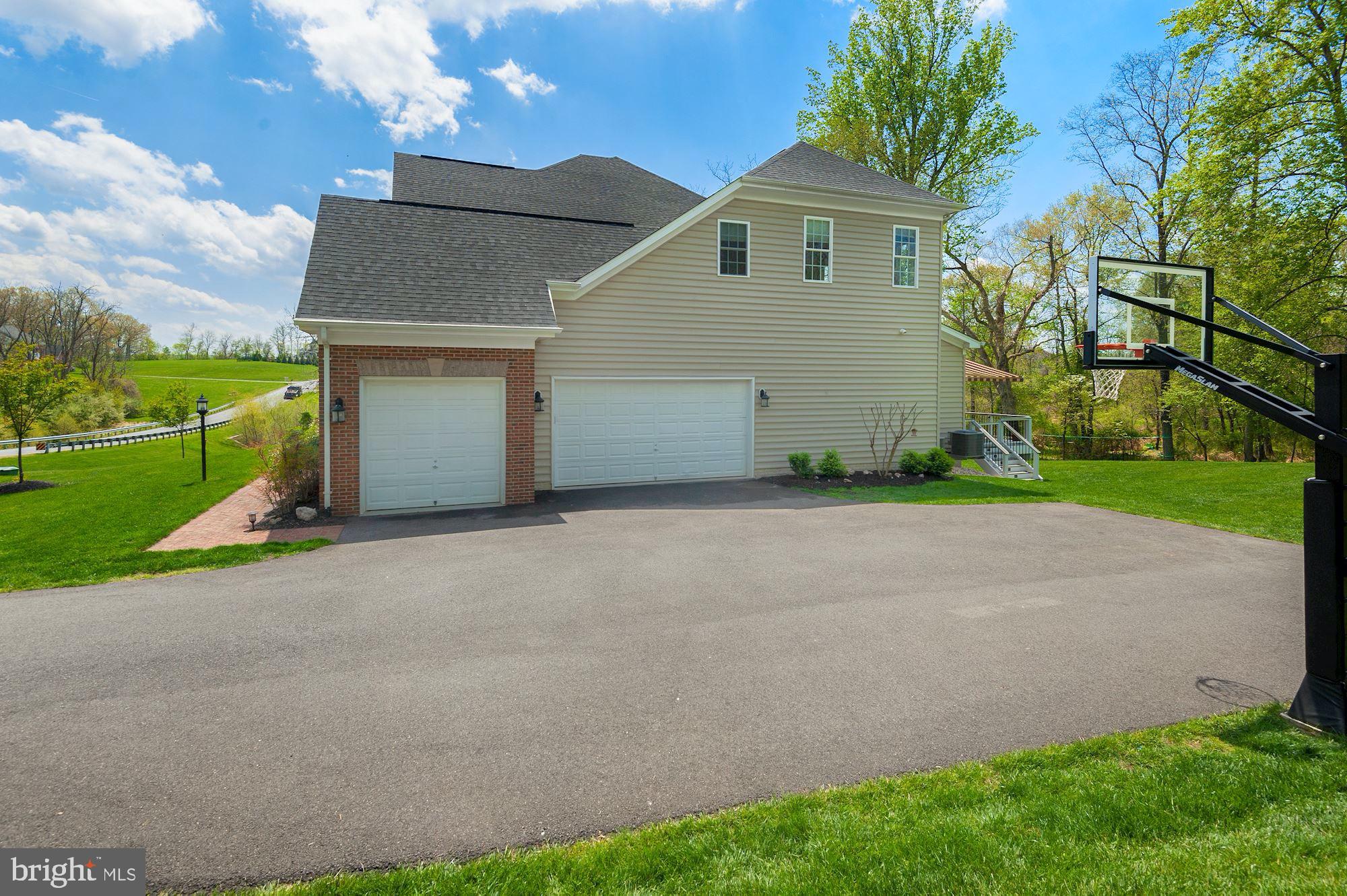 WATERFORD - Residential