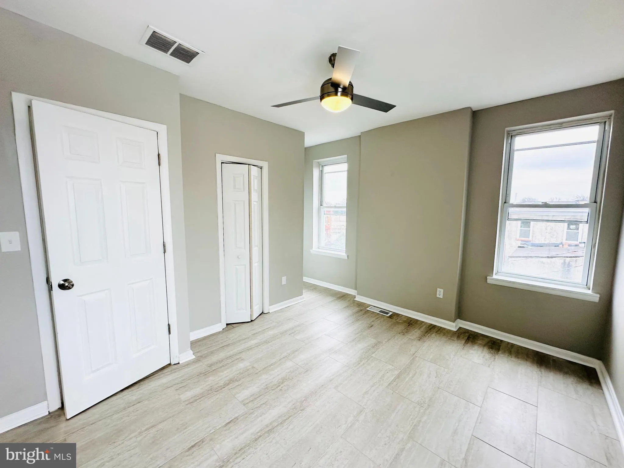 Baltimore, Maryland 21218, United States, 3 Bedrooms Bedrooms, ,1 BathroomBathrooms,Residential,Active,30706