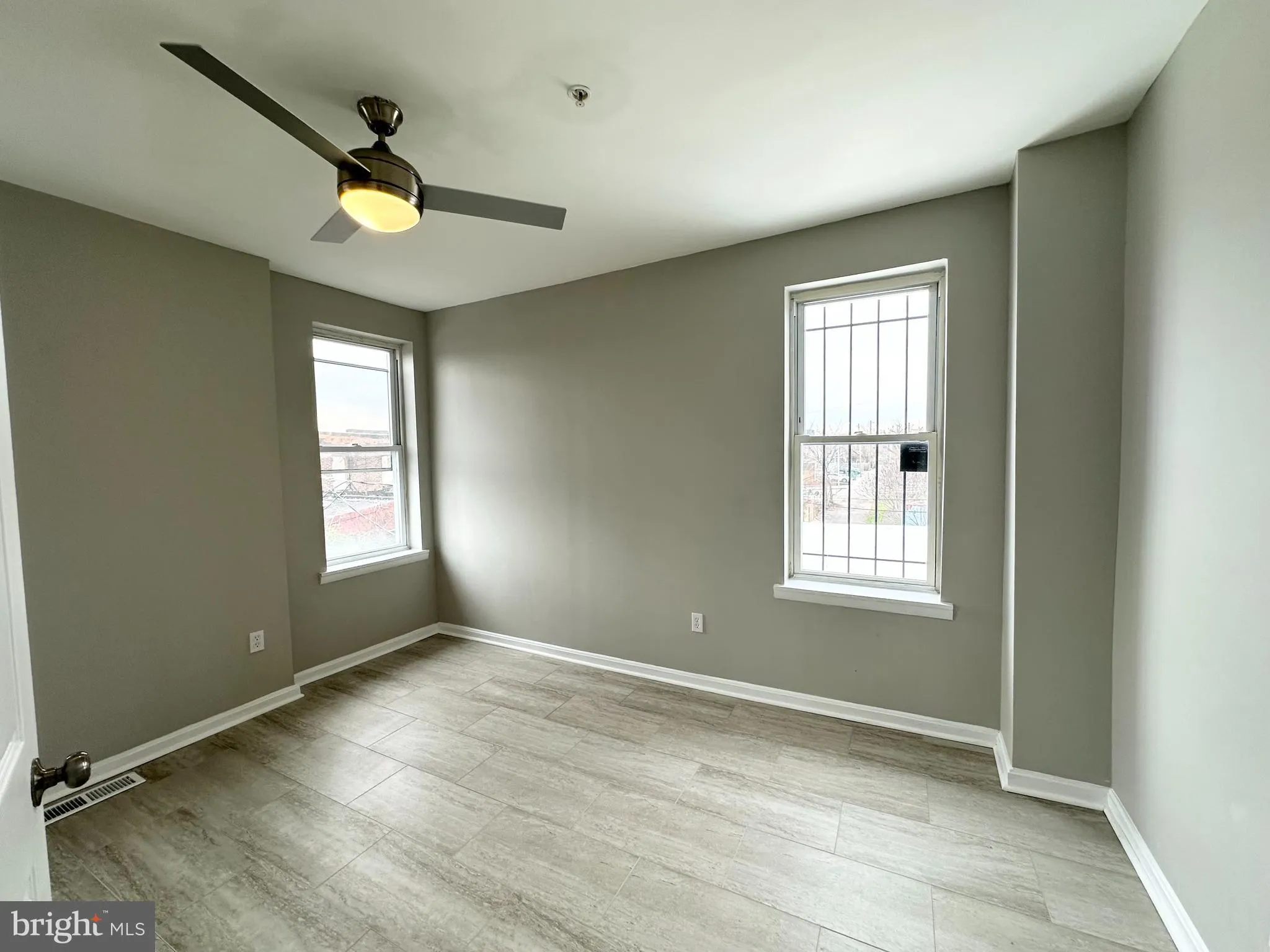 Baltimore, Maryland 21218, United States, 3 Bedrooms Bedrooms, ,1 BathroomBathrooms,Residential,Active,30706