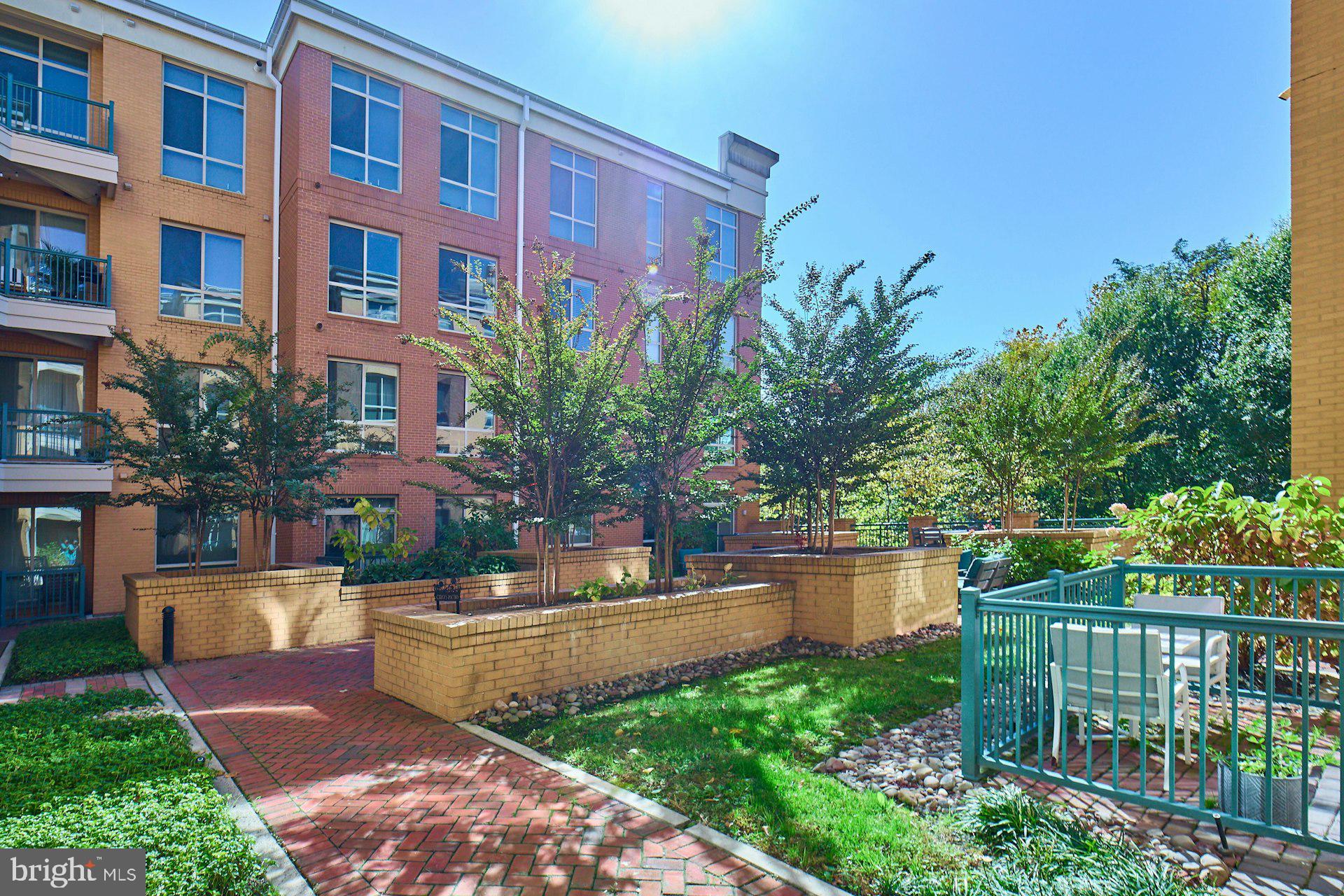 WESTLEE - Residential