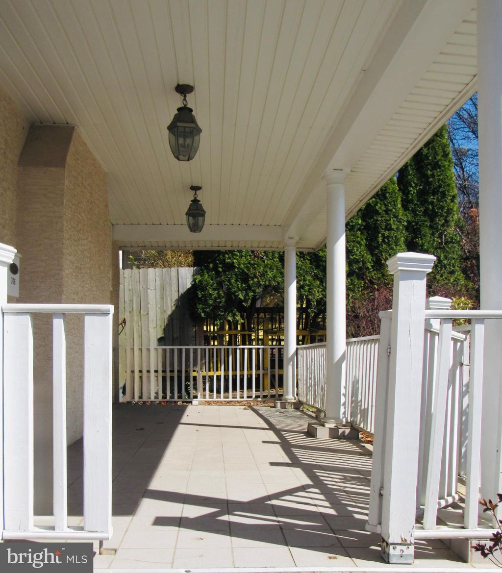 Photo of 306 S State Road, UPPER DARBY, PA 19082 (MLS # PADE2108130)