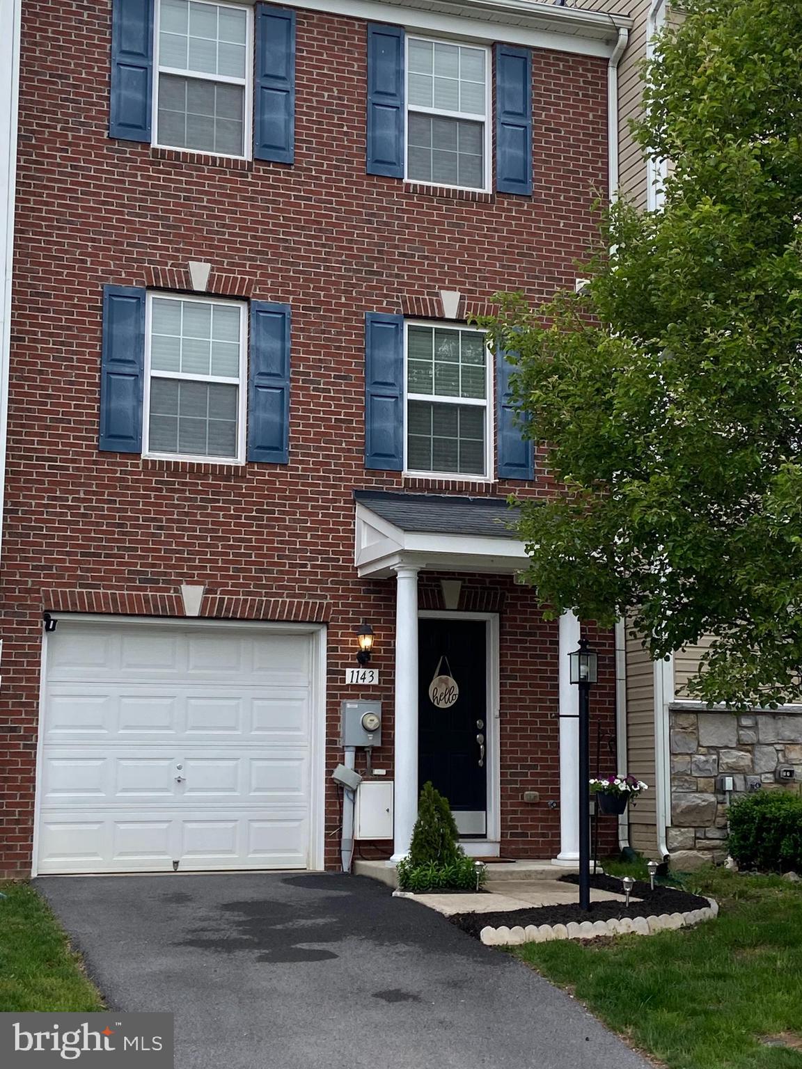 LAKELAND PLACE - Residential