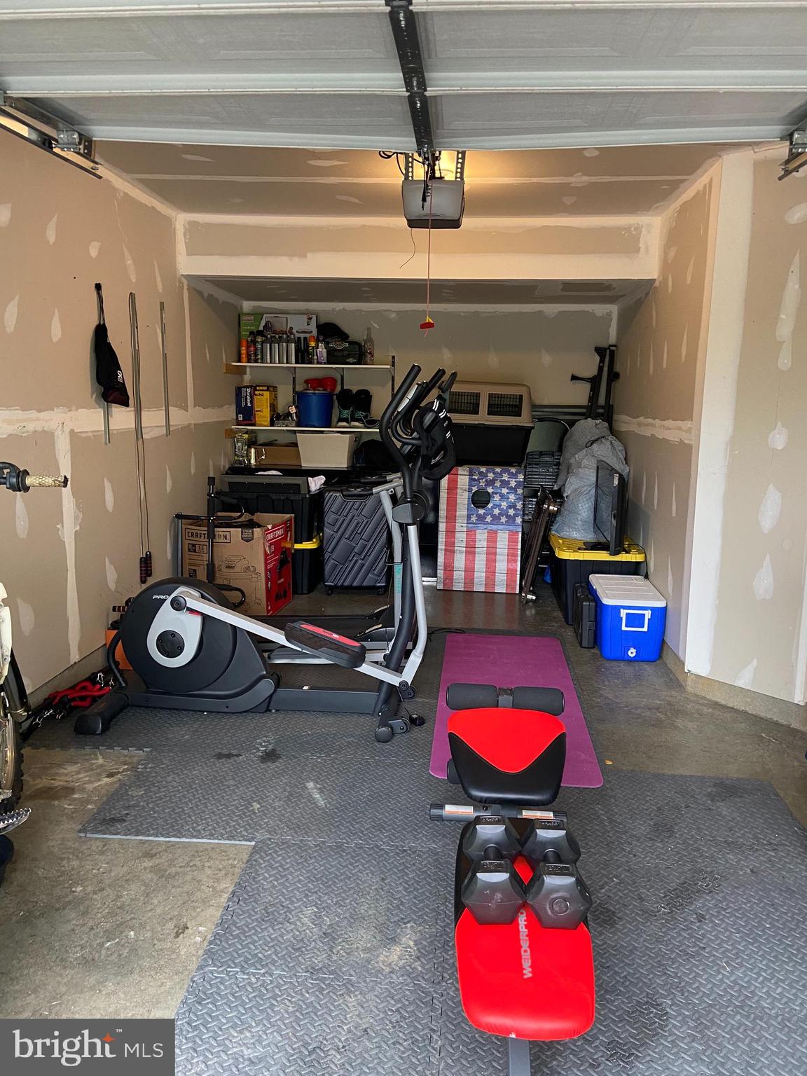 LAKELAND PLACE - Residential