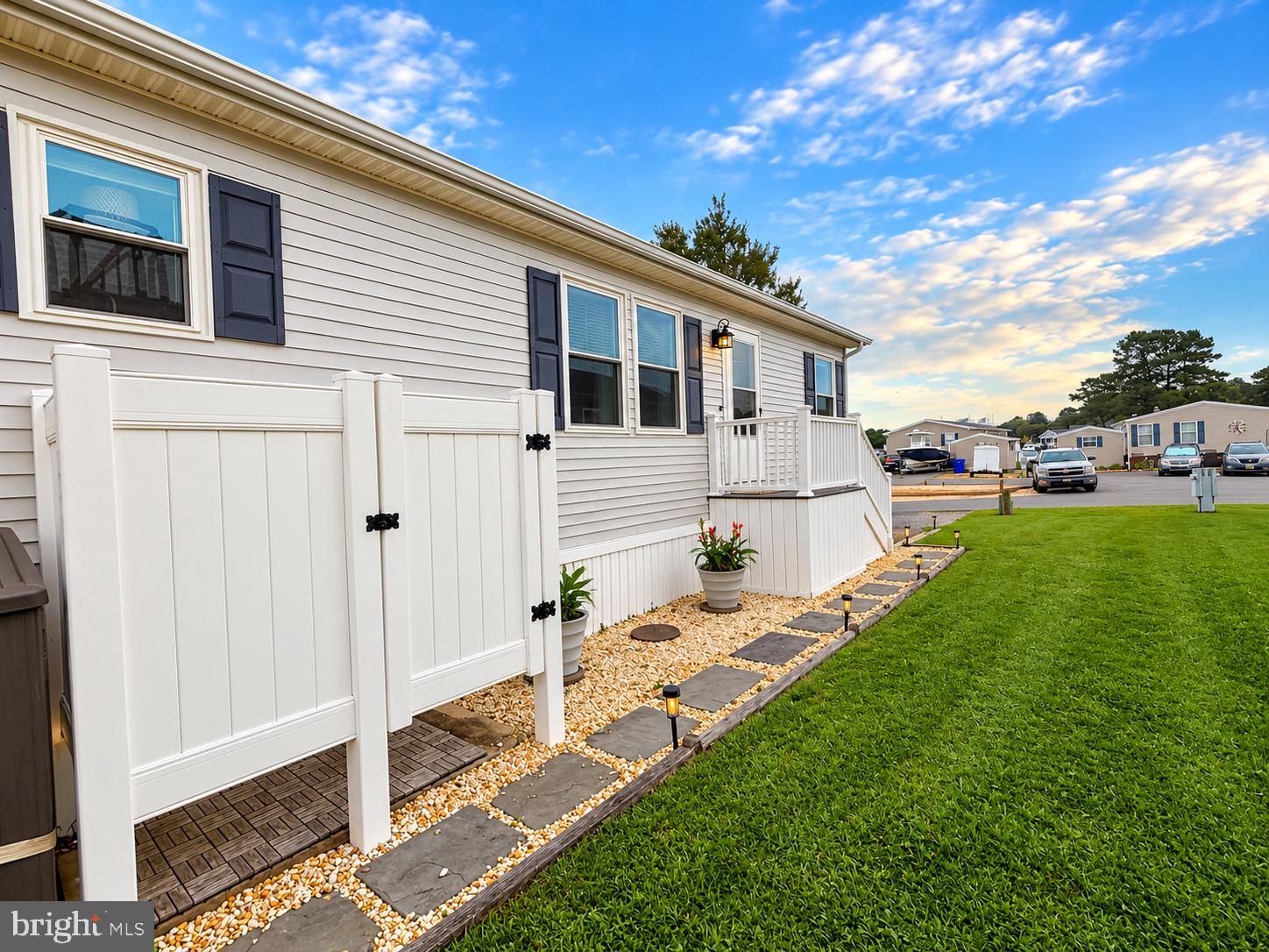 34205 RIVER ROAD 143