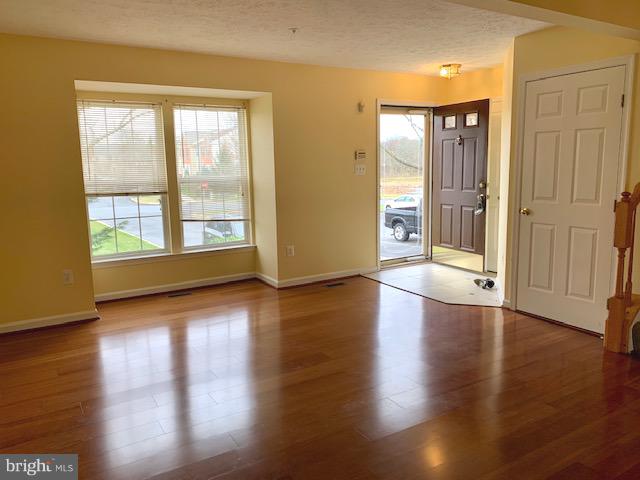 BALLENGER CROSSING - Residential Lease