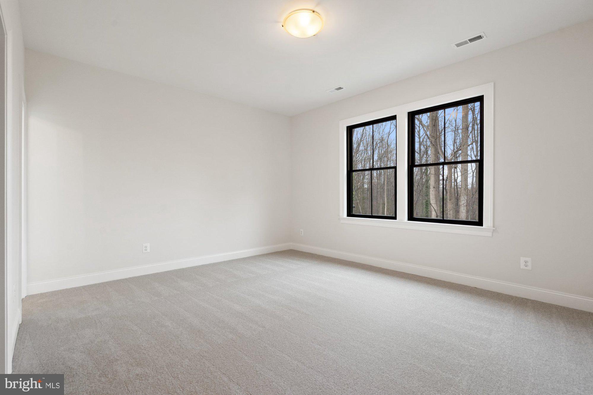 KIRBY COURT - Residential