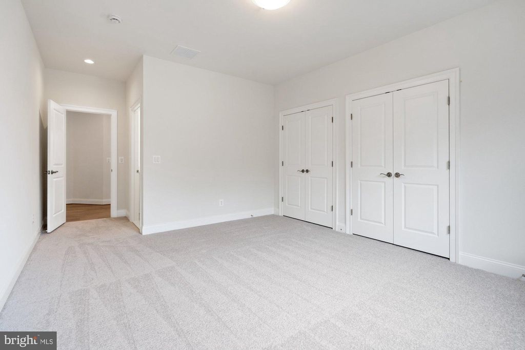 listing image 53