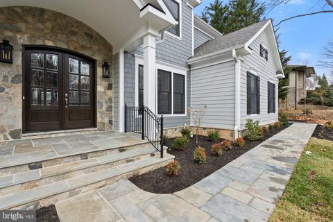 listing image 82