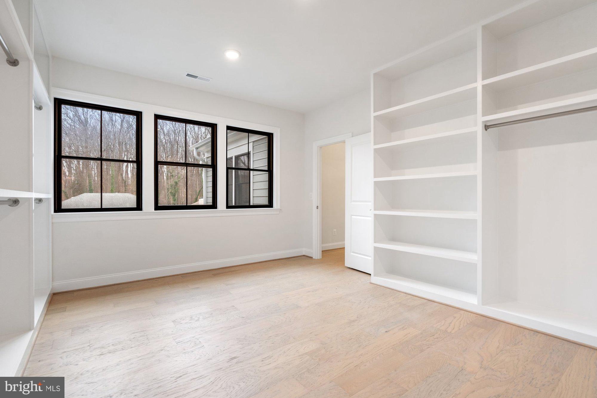 KIRBY COURT - Residential