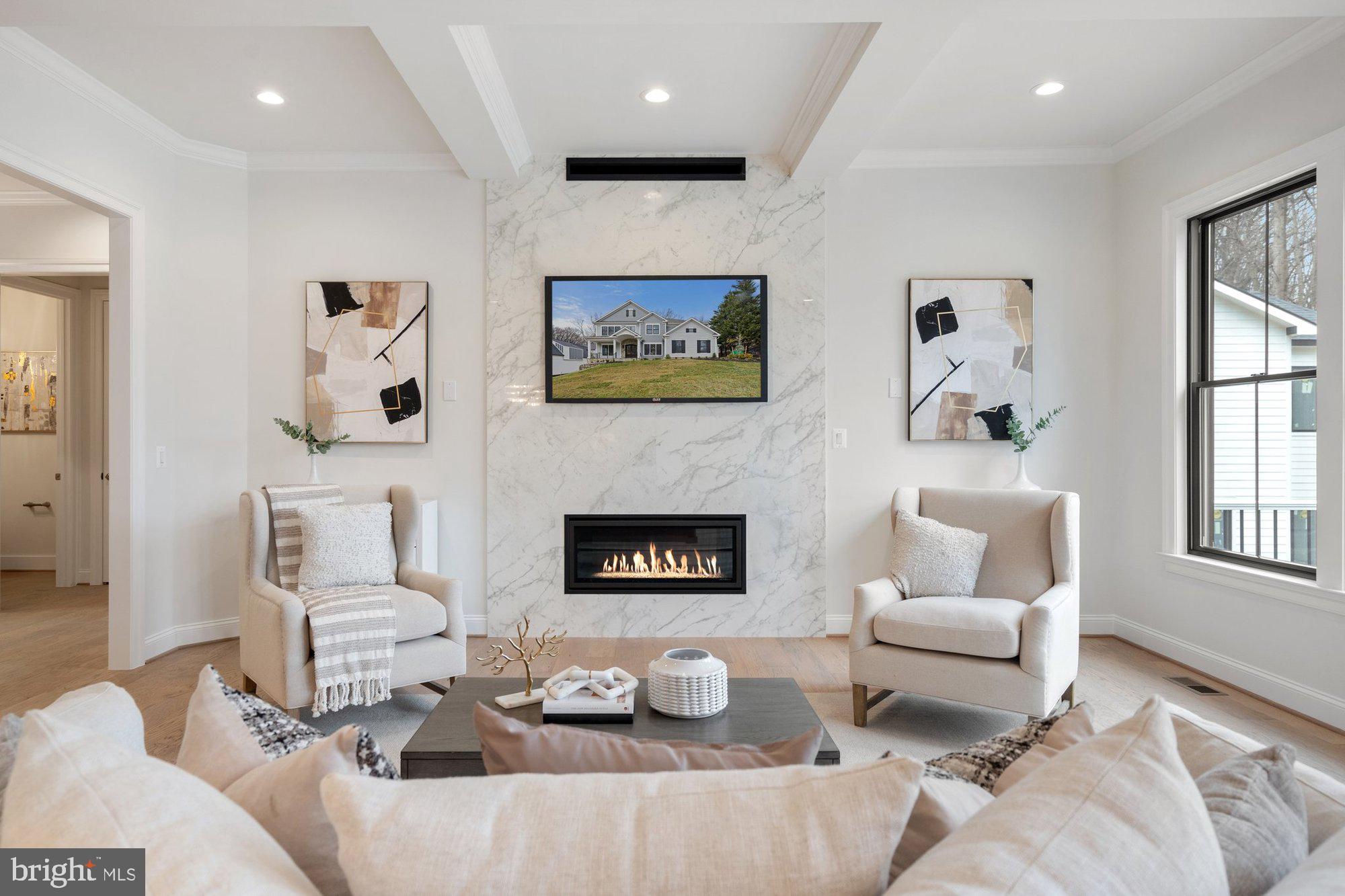 KIRBY COURT - Residential