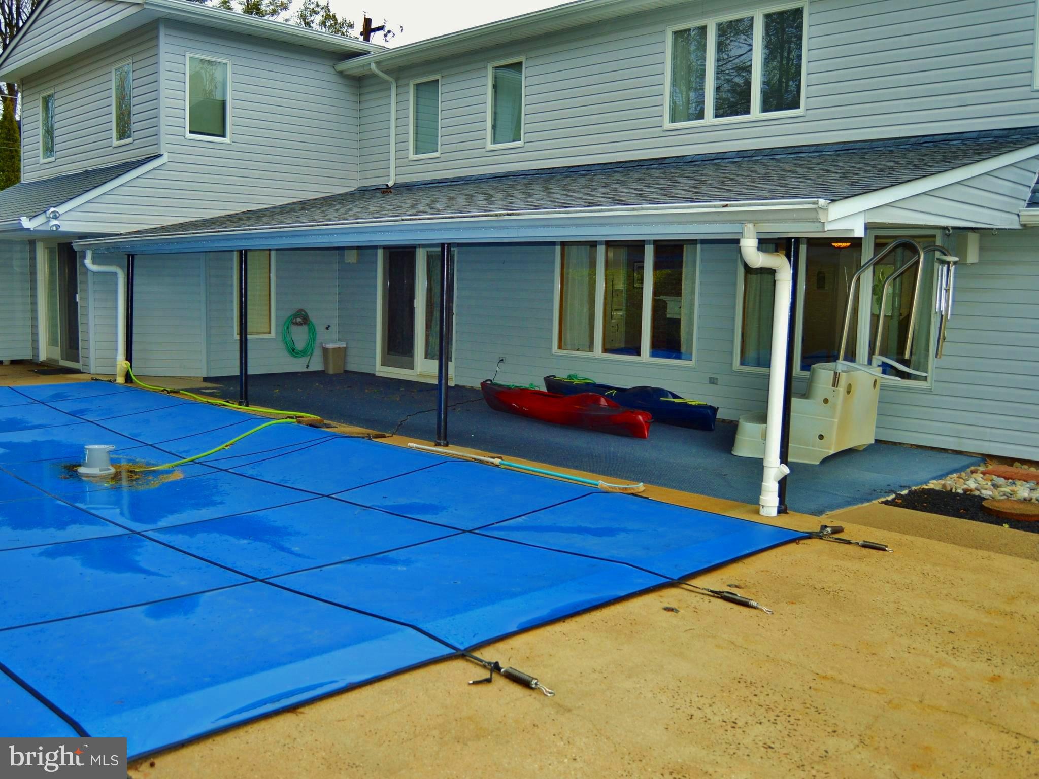 RED ROSE GATE - Residential