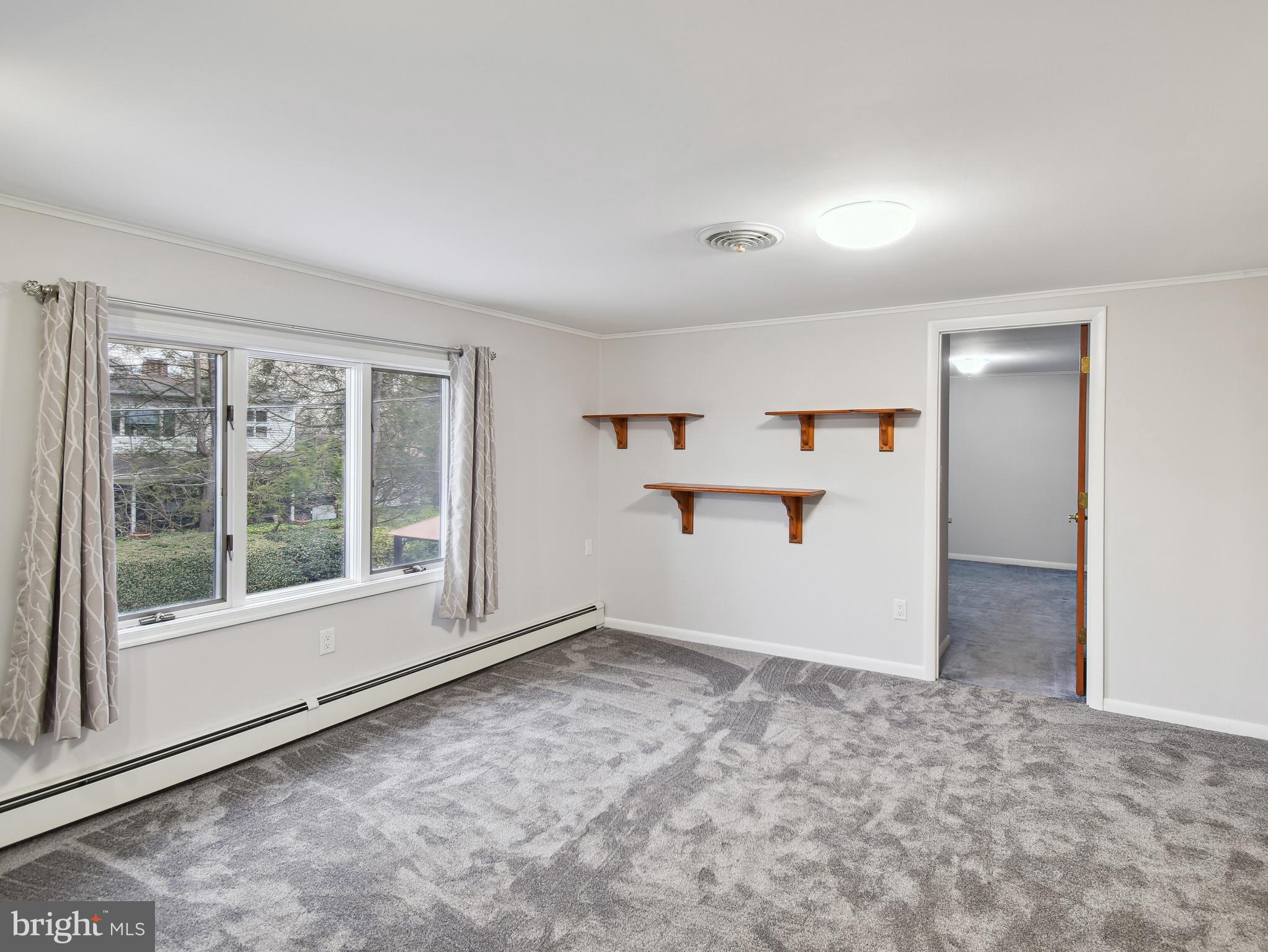 RED ROSE GATE - Residential