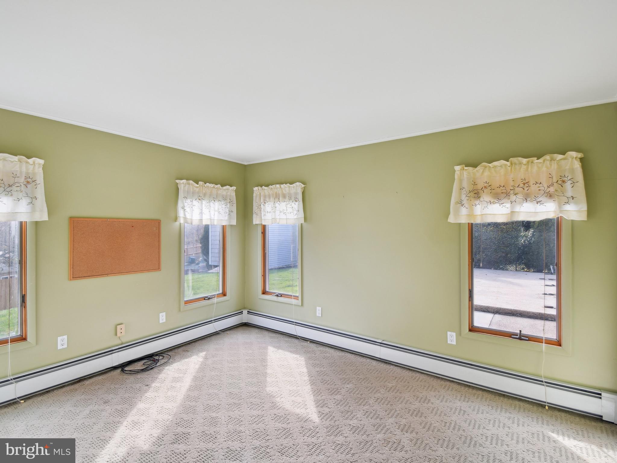 RED ROSE GATE - Residential