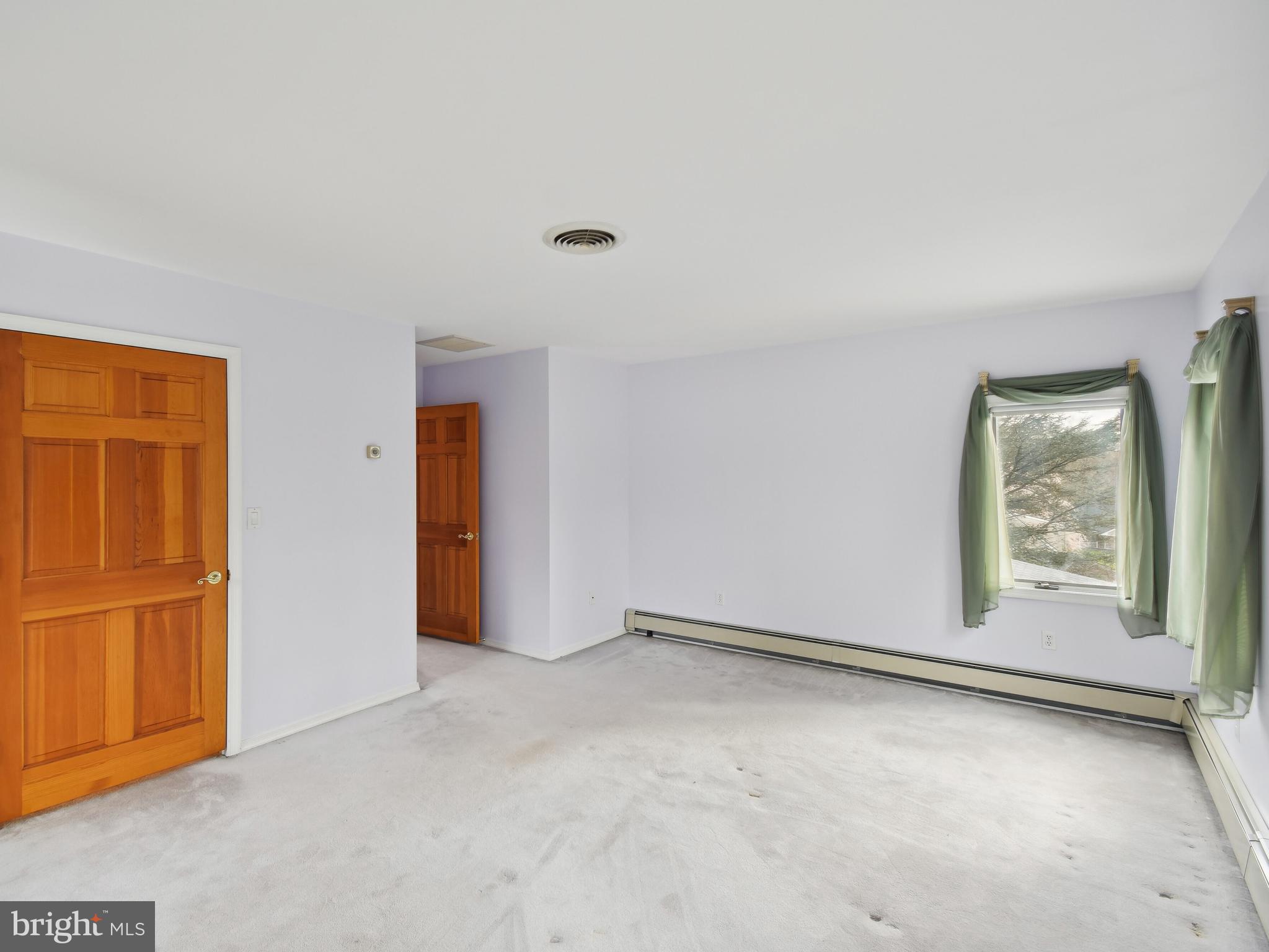 RED ROSE GATE - Residential