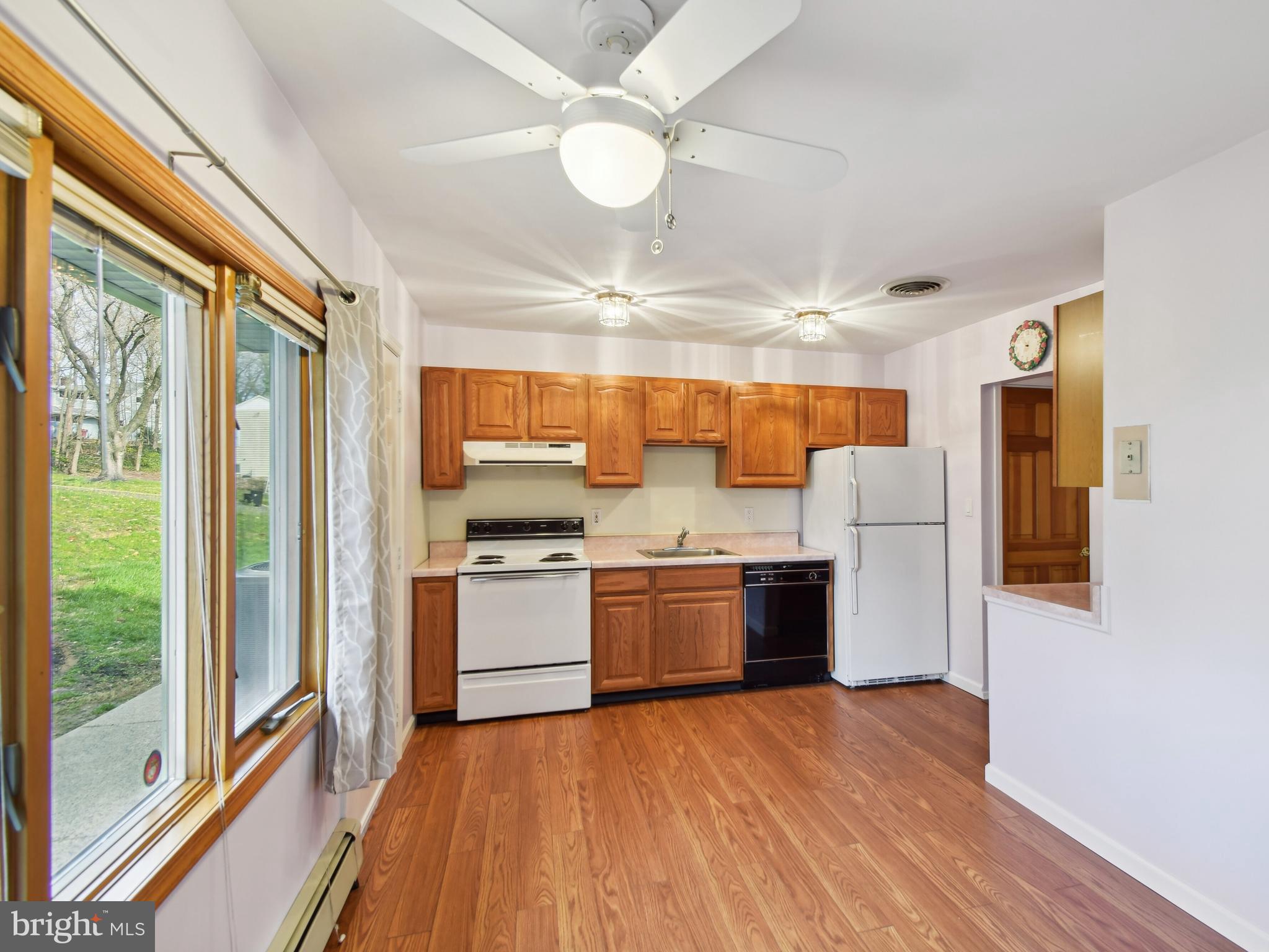 RED ROSE GATE - Residential