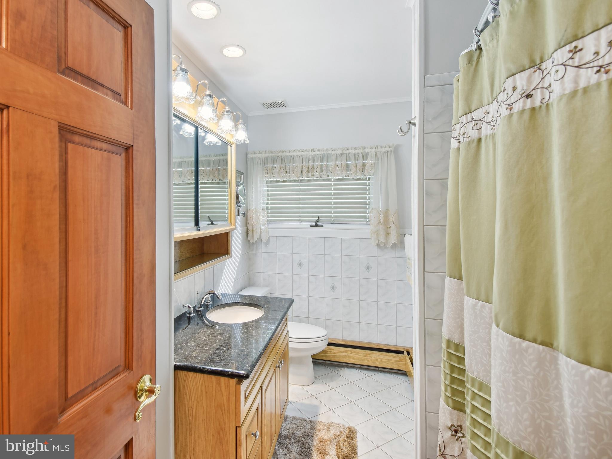 RED ROSE GATE - Residential