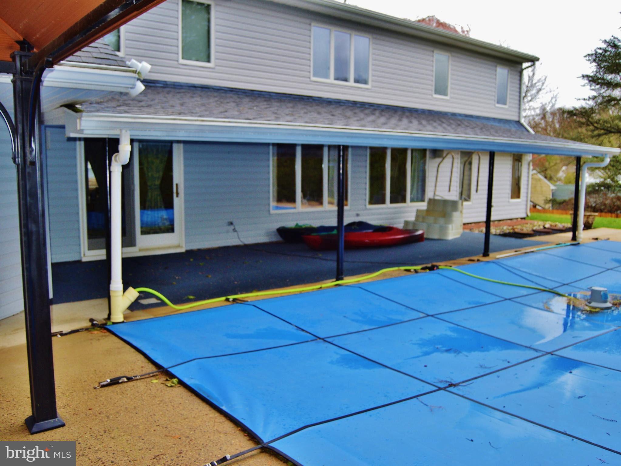 RED ROSE GATE - Residential