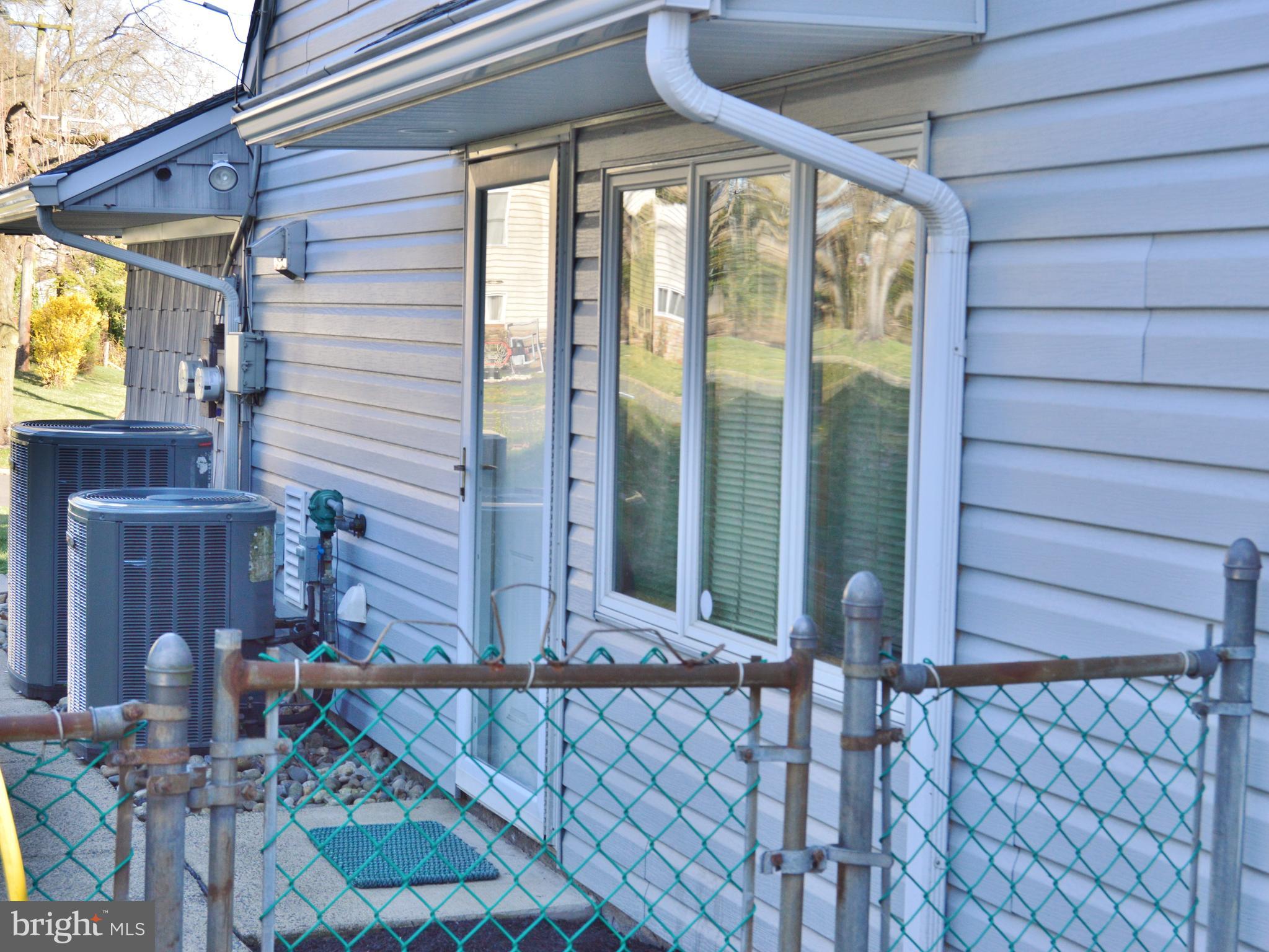 RED ROSE GATE - Residential