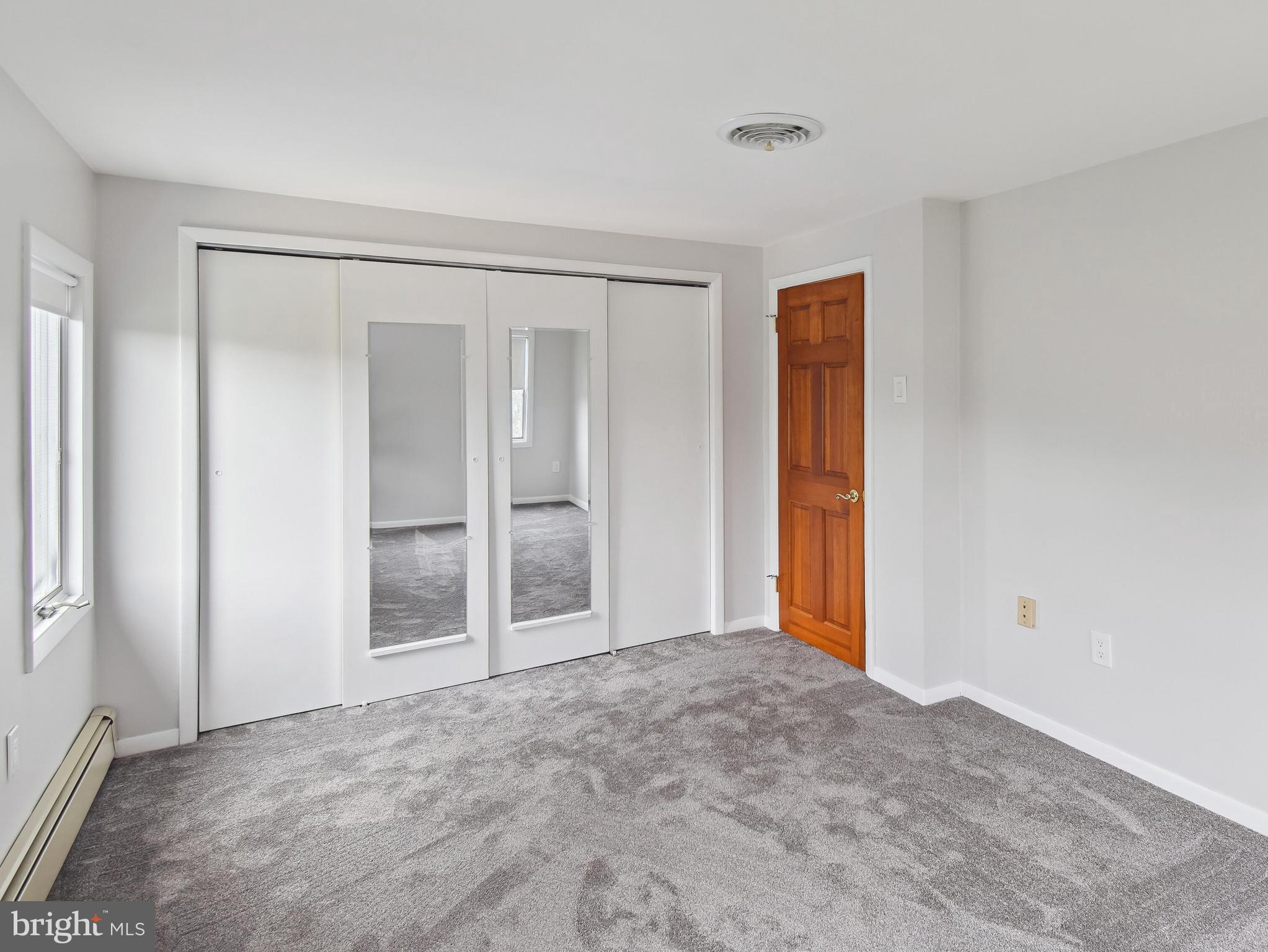 RED ROSE GATE - Residential