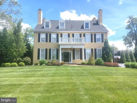 MLS: NJCD2090640
