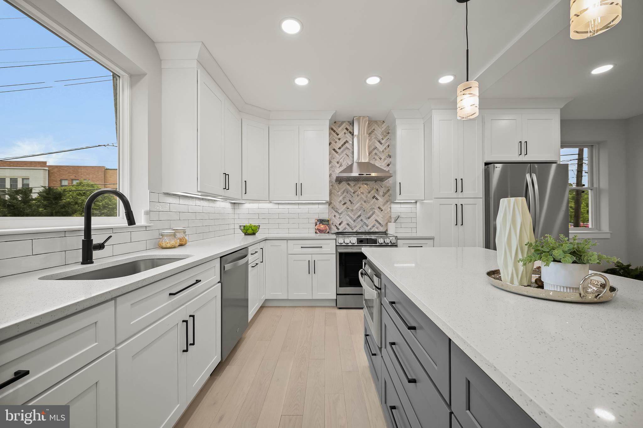 SARATOGA VILLAGE - Residential