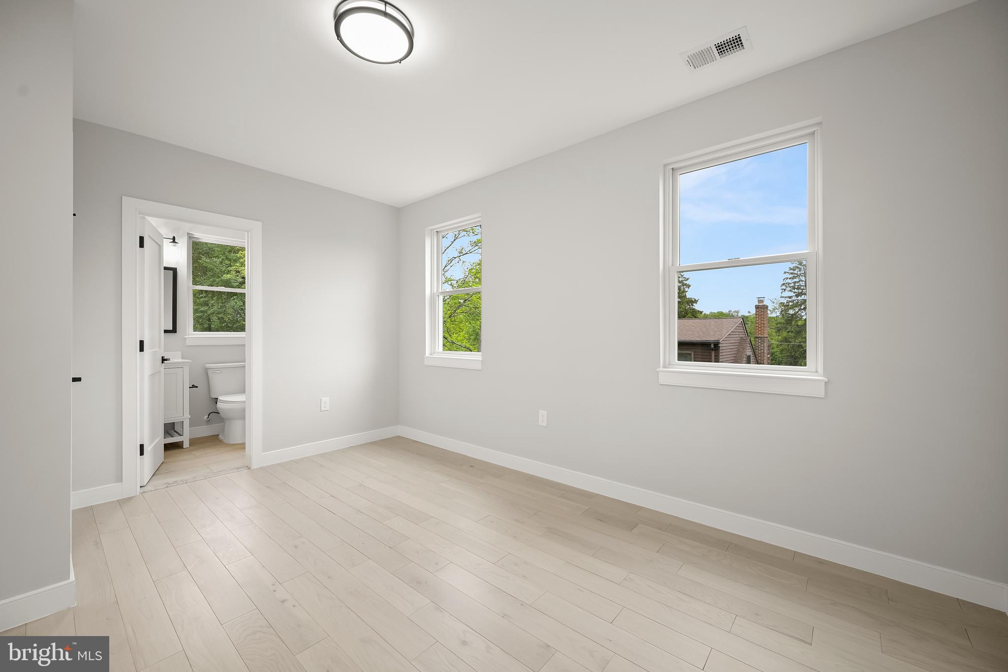 SARATOGA VILLAGE - Residential
