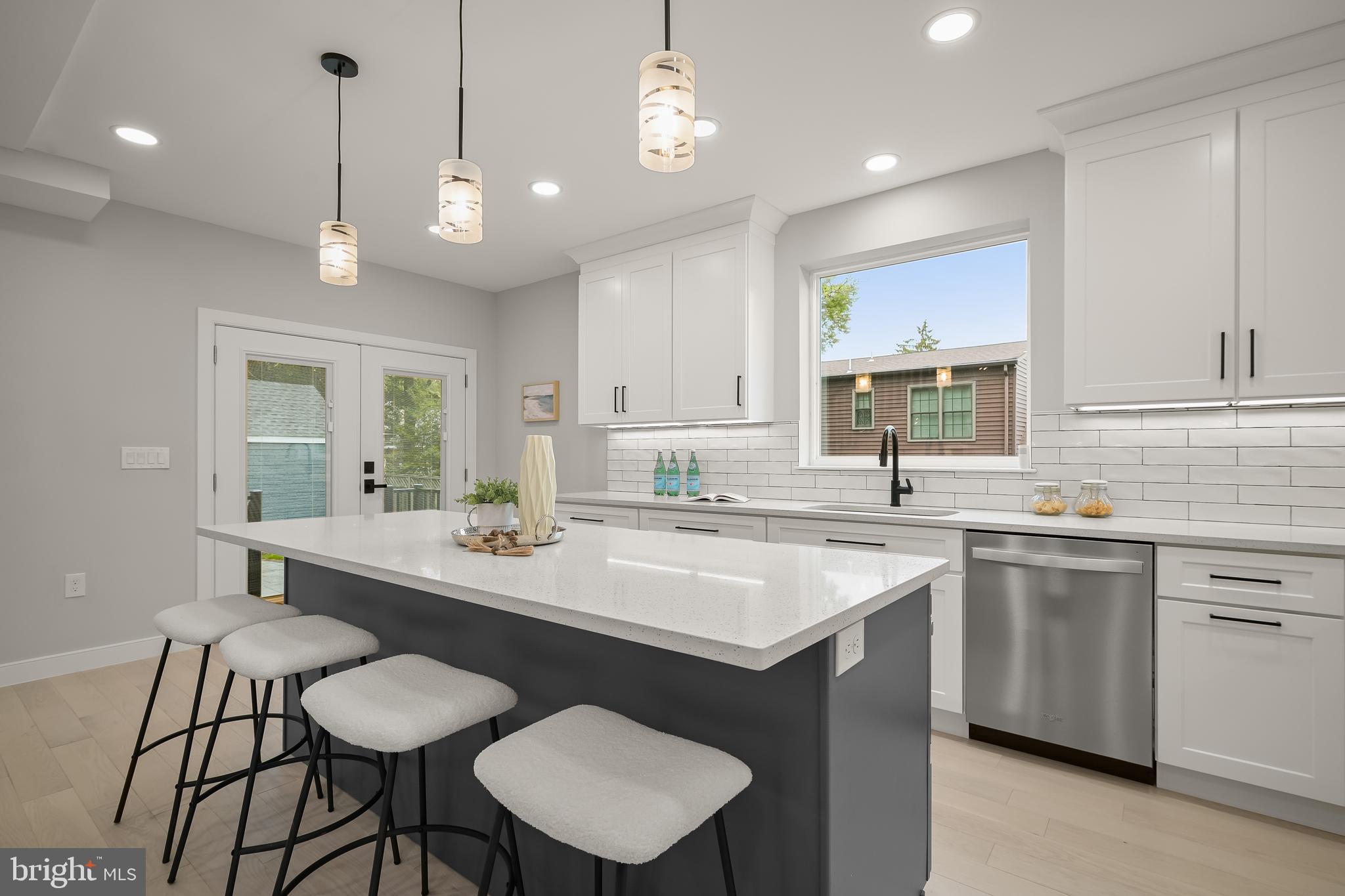 SARATOGA VILLAGE - Residential
