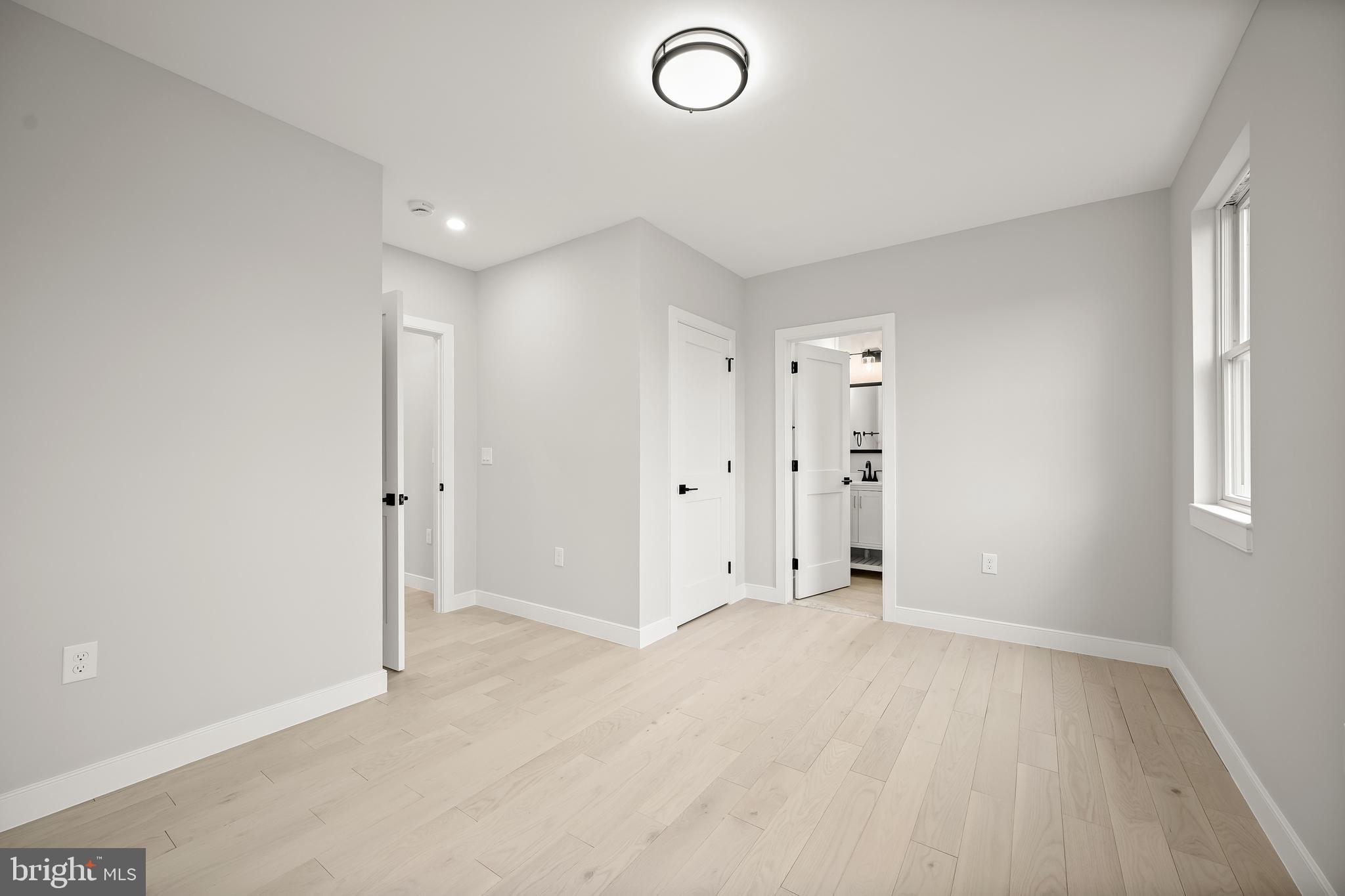 SARATOGA VILLAGE - Residential